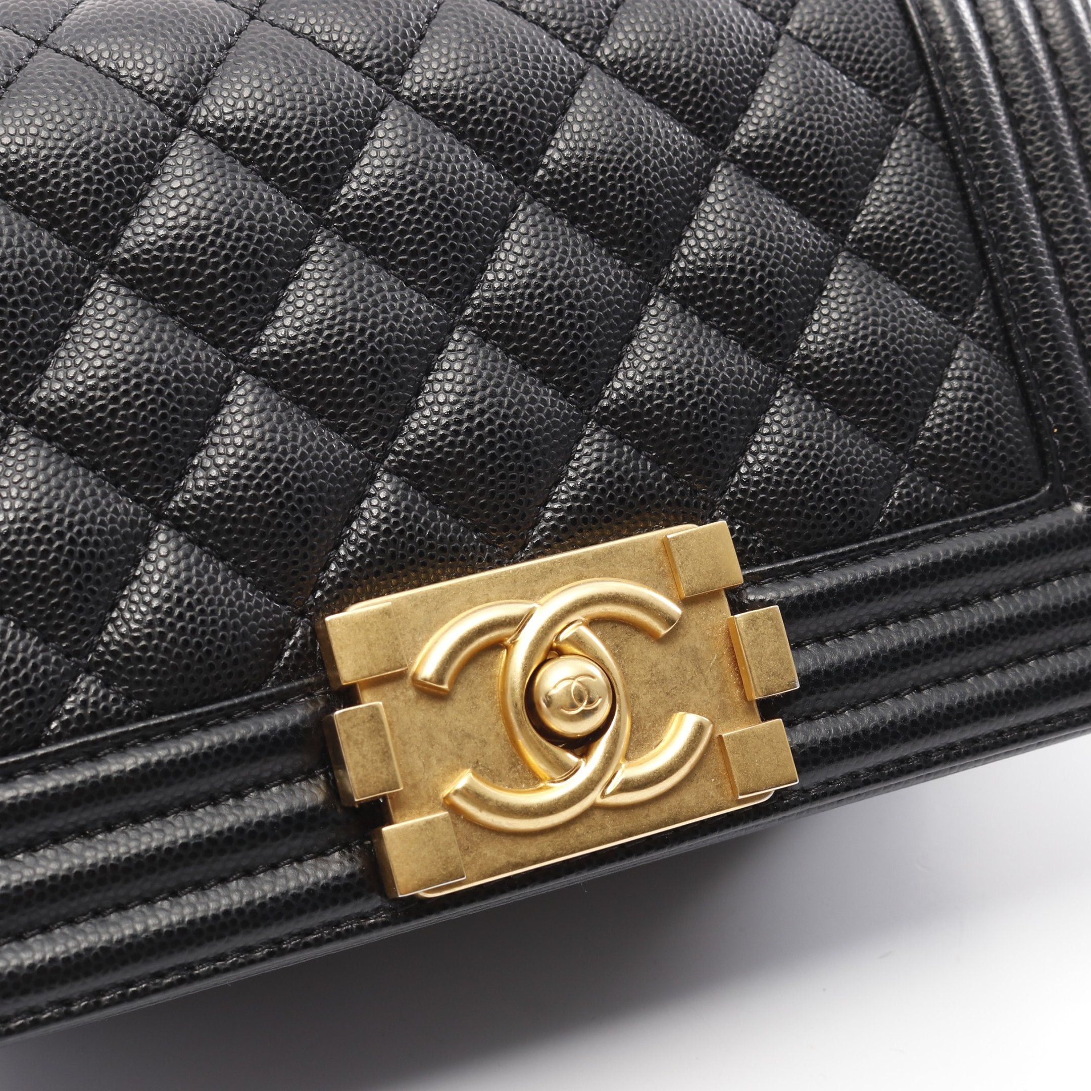 Chanel Chanel Boy Chanel Small Chain Shoulder Bag Caviar Skin Black Gold Hardware Size ONE SIZE - 6 Thumbnail