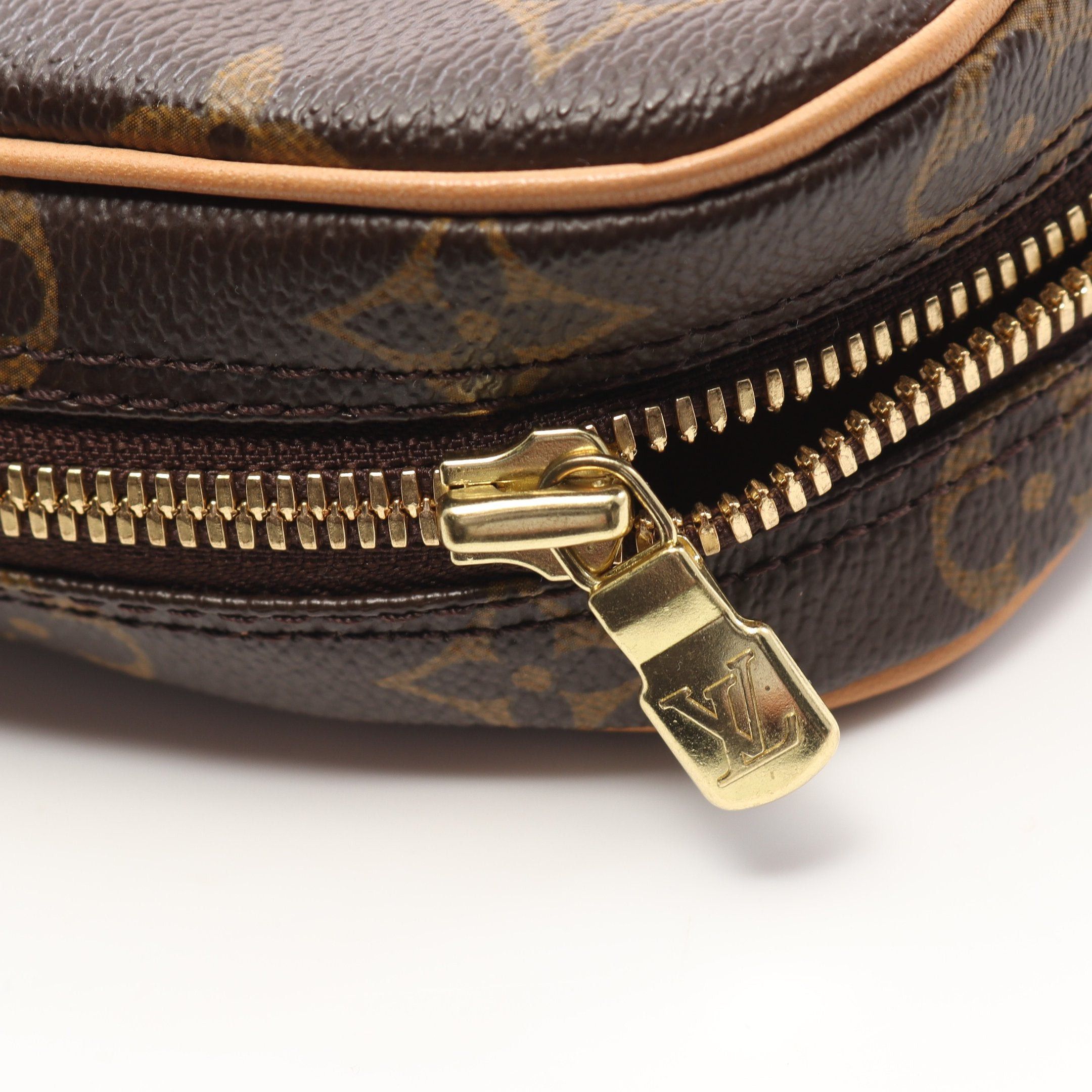 Louis Vuitton Louis Vuitton Pochette Ganju Monogram Body Bag Leather Brown Size ONE SIZE - 8 Thumbnail