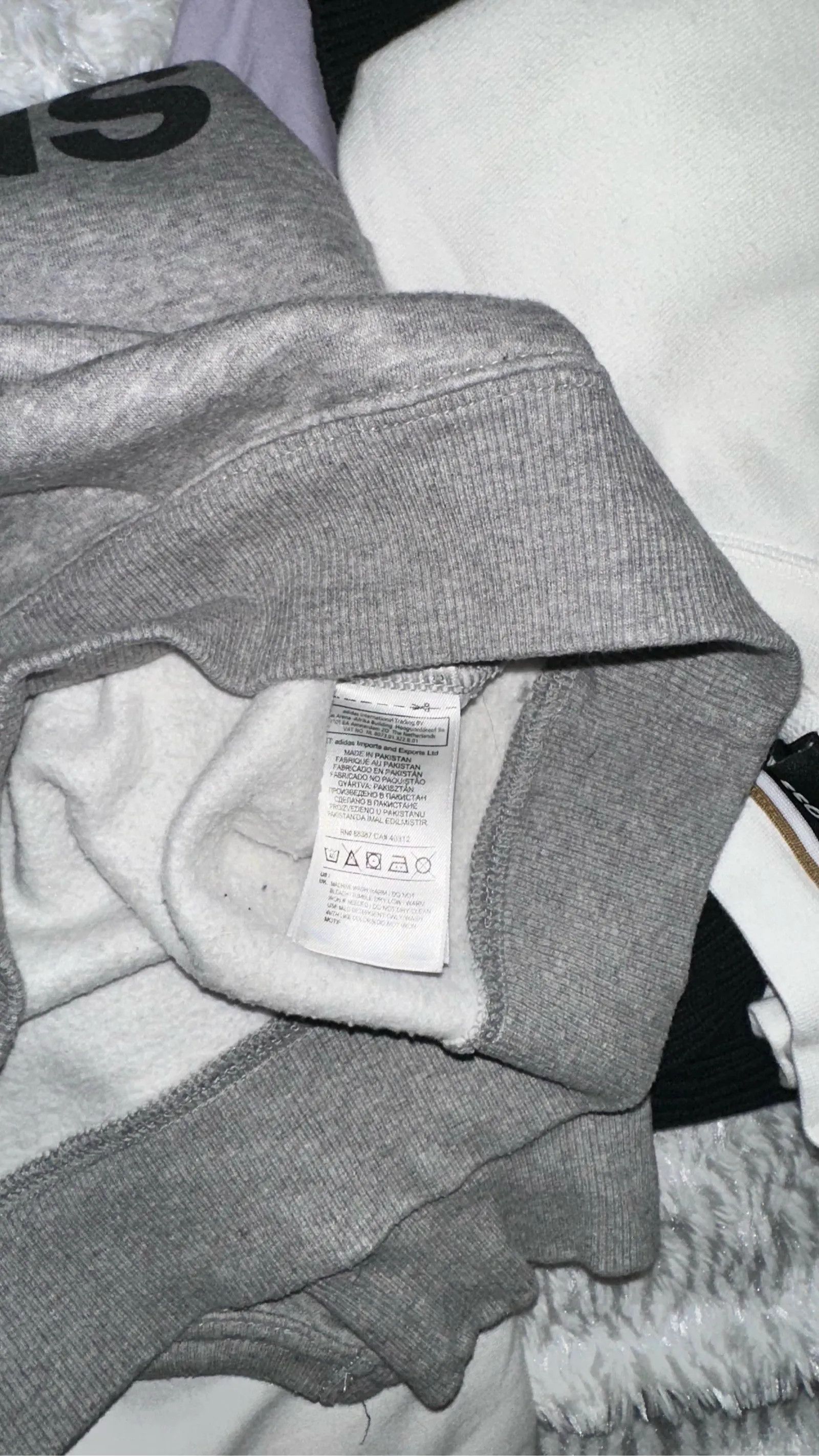 Adidas Adidas Cardigan Size US M / EU 48-50 / 2 - 3 Thumbnail
