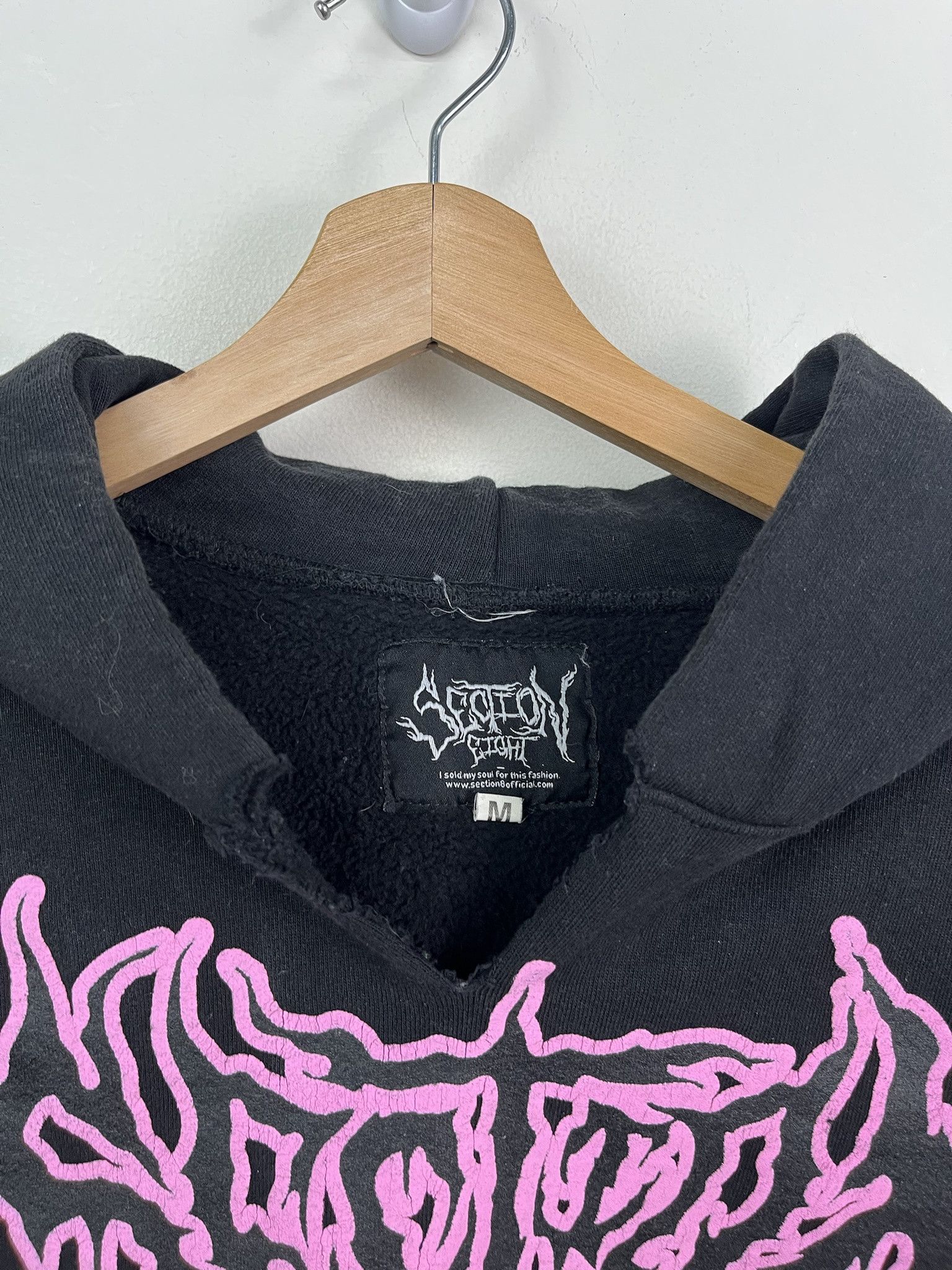Section 8 Section 8 Logo Rip Neck Hoodie Size M Y2K Affliction Style Hoodie Size US M / EU 48-50 / 2 - 2 Thumbnail