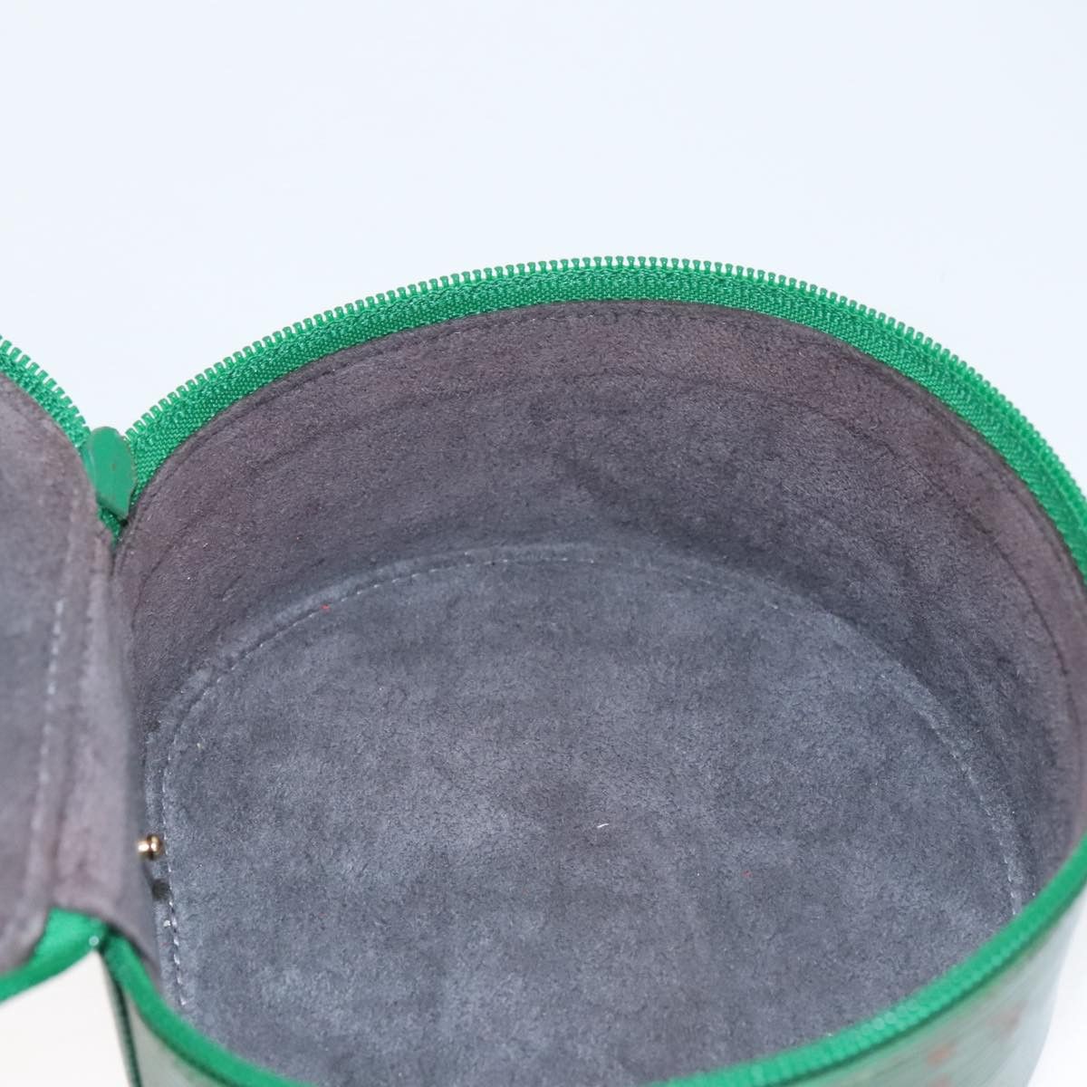 Louis Vuitton Ecrin Green Leather Clutch Bag (Pre-Owned) Size ONE SIZE - 16 Thumbnail
