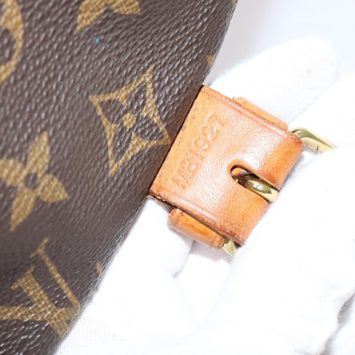 Louis Vuitton Saumur 35 Brown Canvas Shoulder Bag (Pre-Owned) Size ONE SIZE - 14 Thumbnail