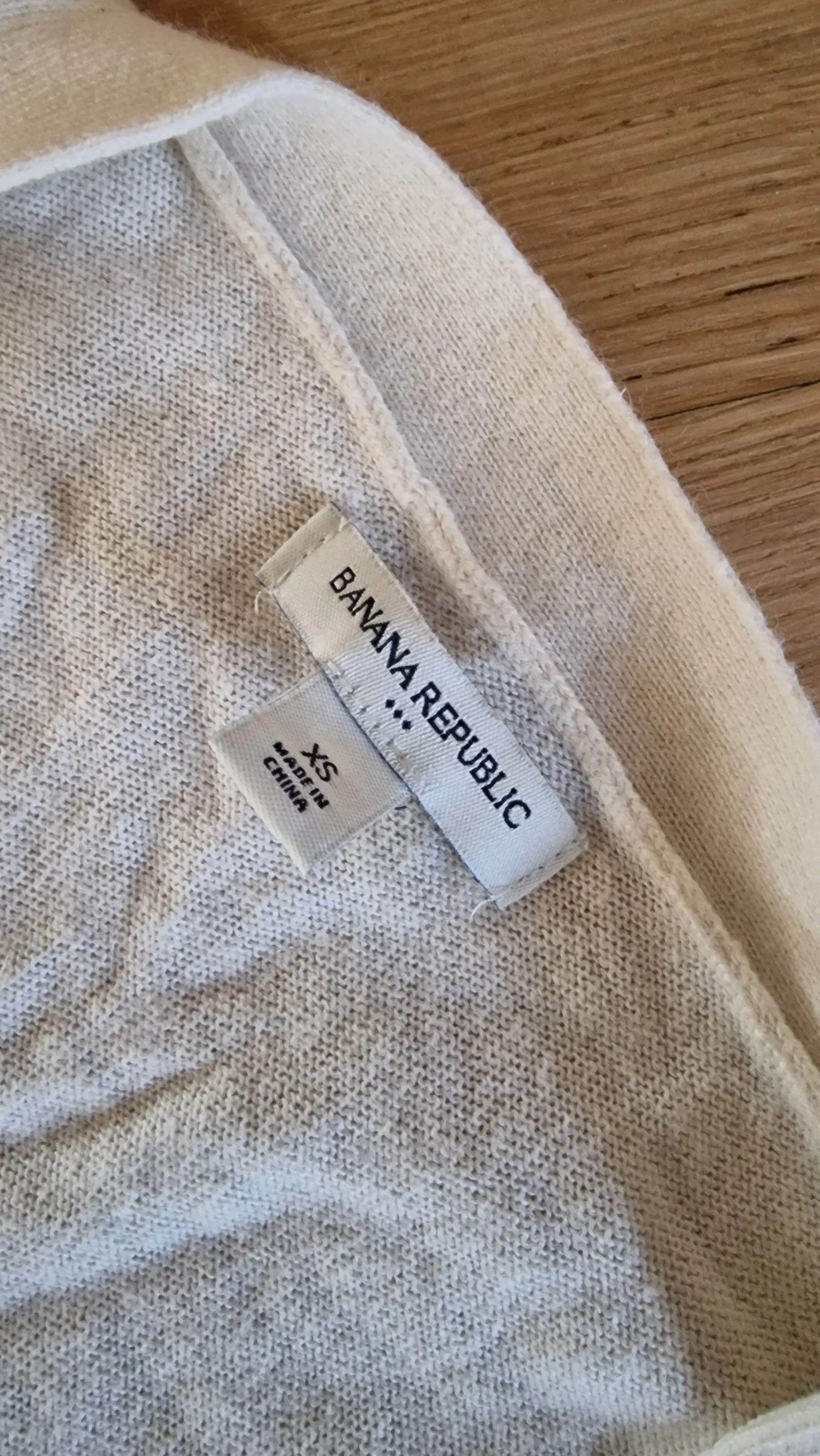 Banana Republic Banana Republic Cardigan Size XS / US 0-2 / IT 36-38 - 2 Thumbnail