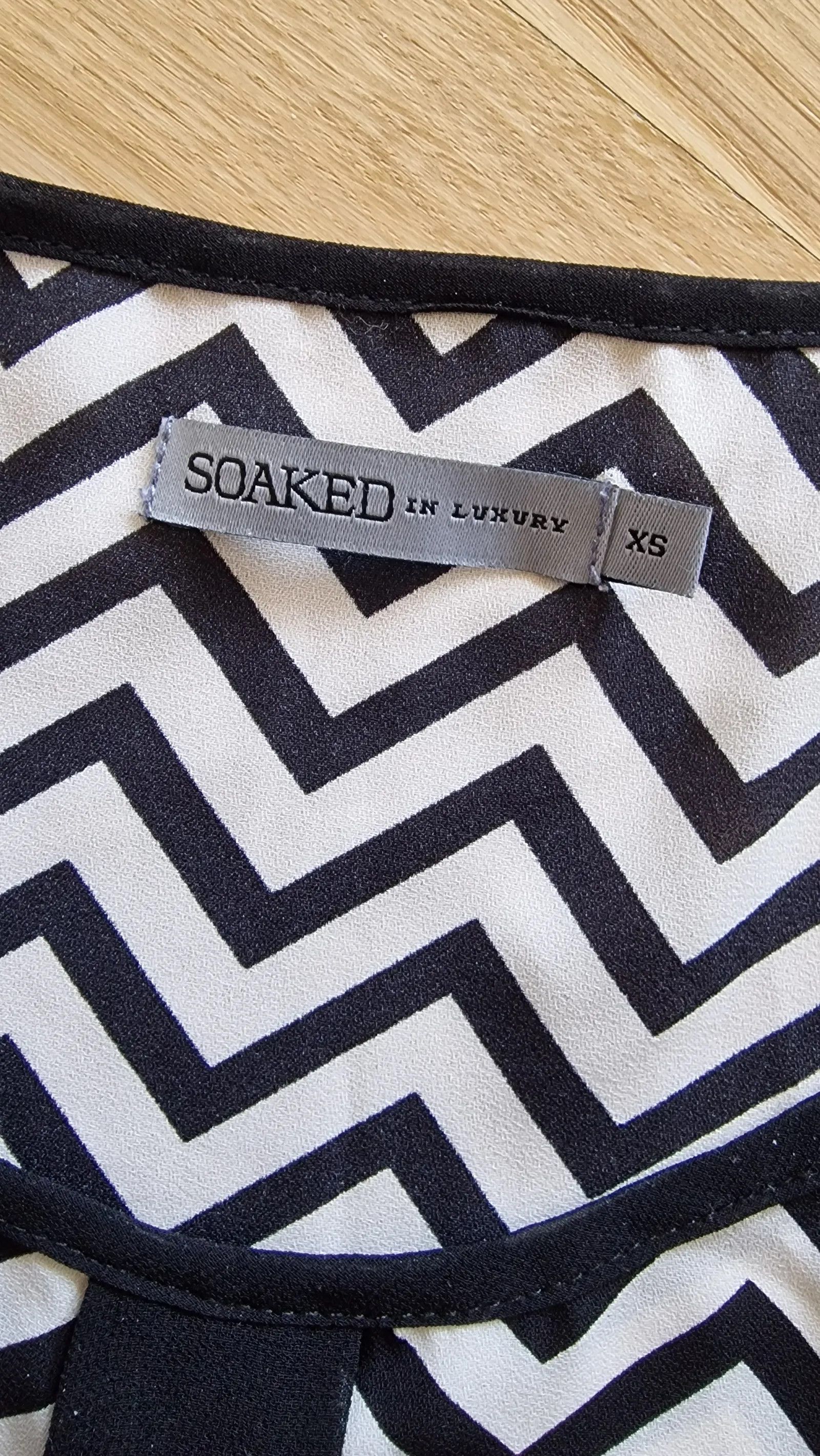Other Soaked In Luxury Blouse Size XS / US 0-2 / IT 36-38 - 2 Thumbnail
