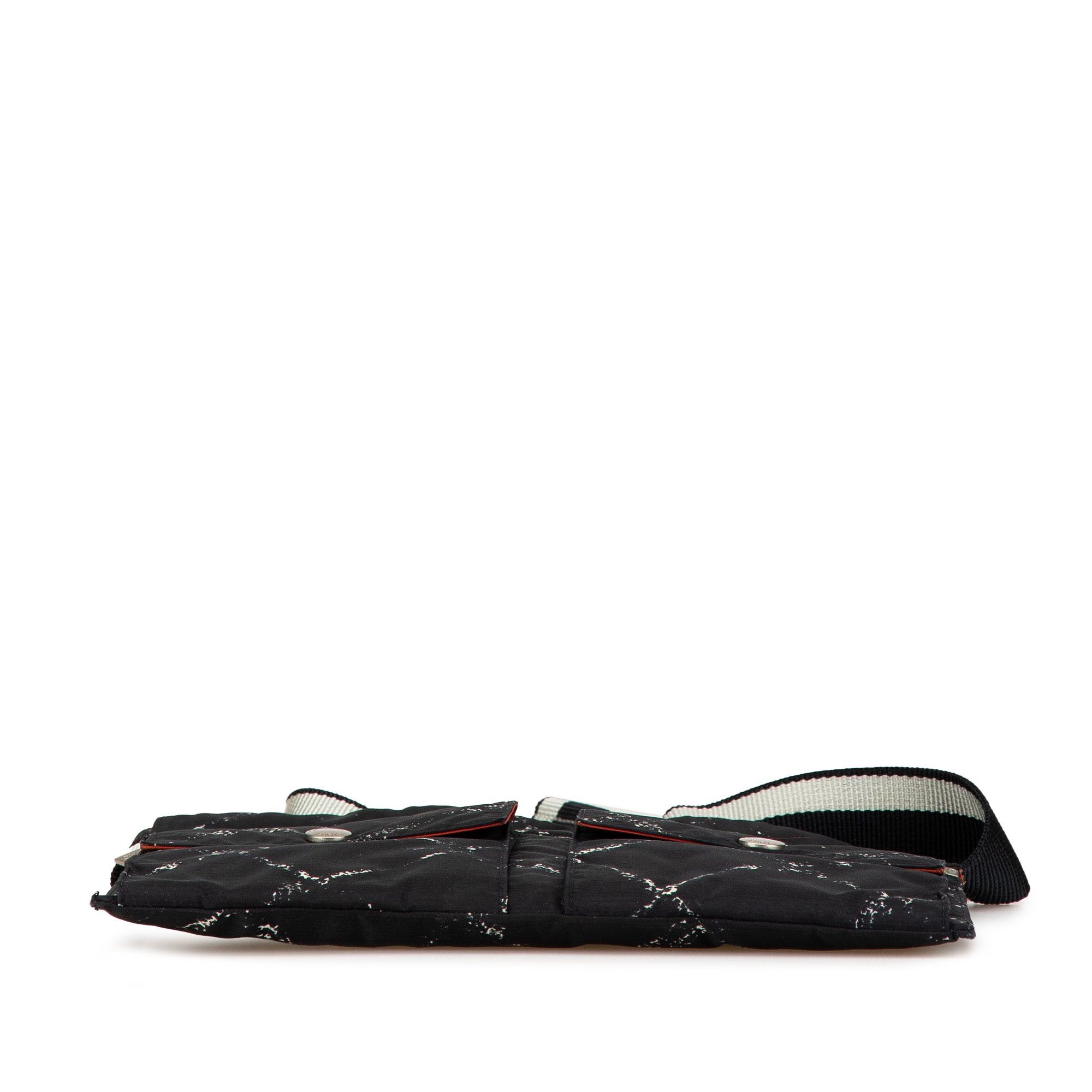 Chanel Chanel Old Travel Line Nylon Belt Bag Black Size ONE SIZE - 3 Thumbnail