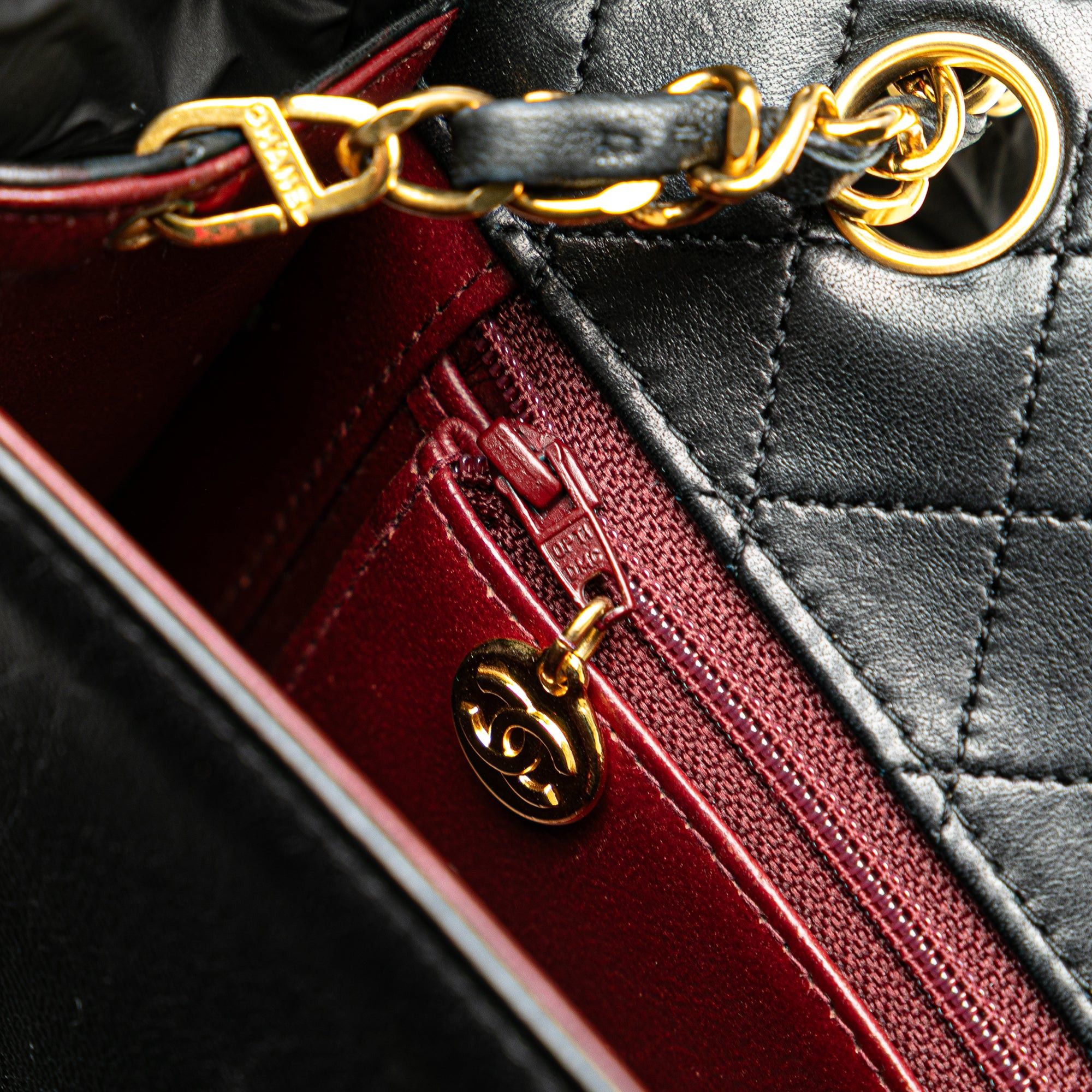 Chanel Chanel CC Lambskin Trapezoid Flap Black Size ONE SIZE - 8 Thumbnail