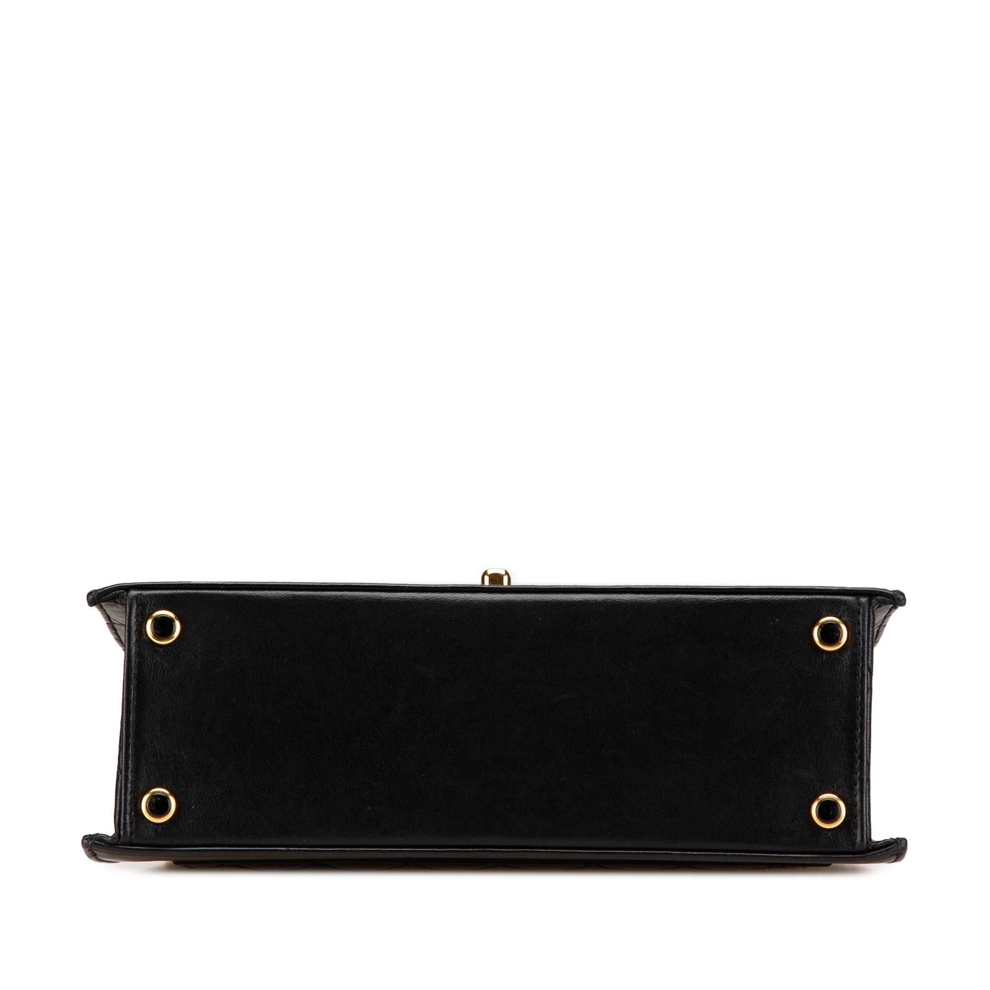Chanel Chanel CC Lambskin Trapezoid Flap Black Size ONE SIZE - 3 Thumbnail