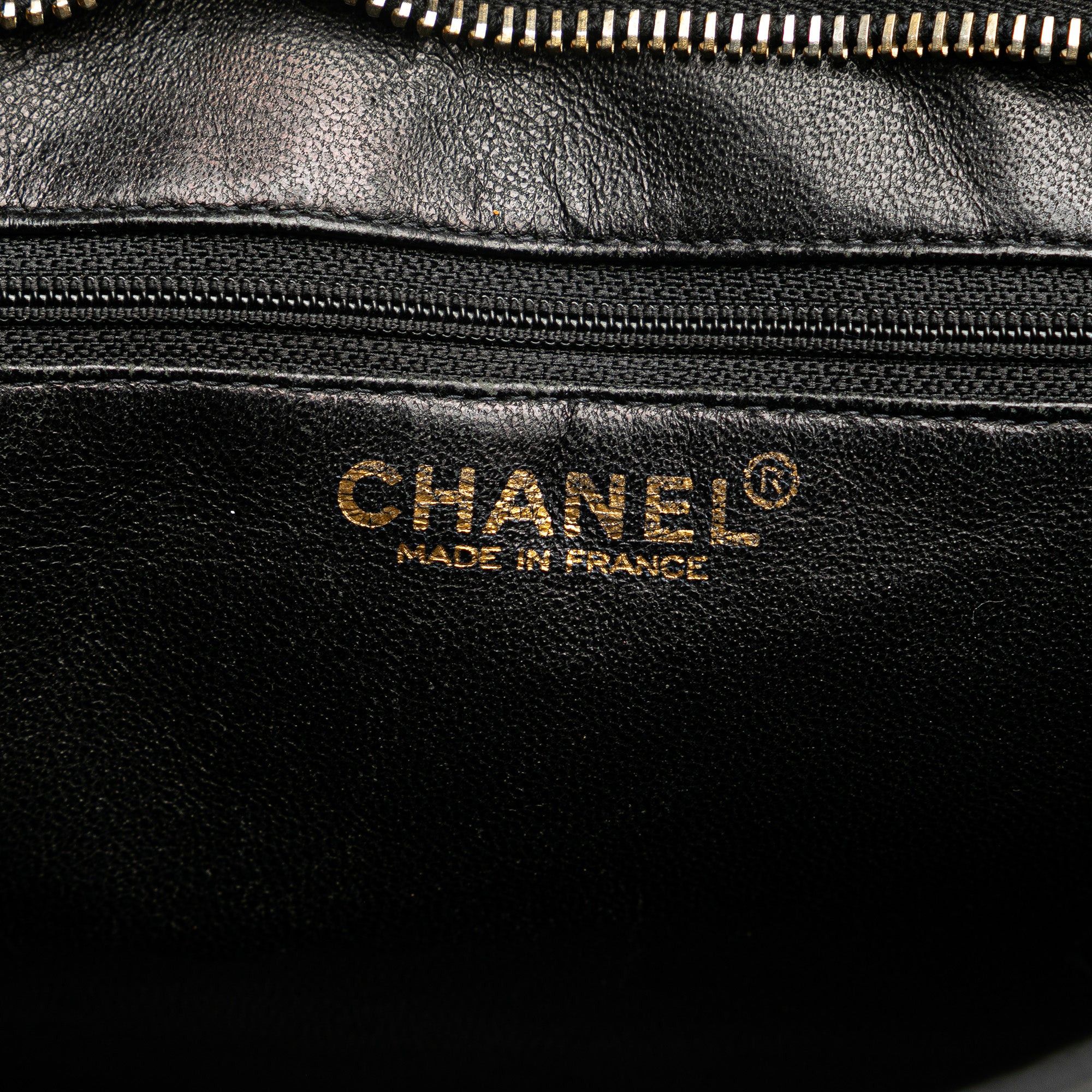 Chanel Chanel Caviar Medallion Tote Black Size ONE SIZE - 5 Thumbnail