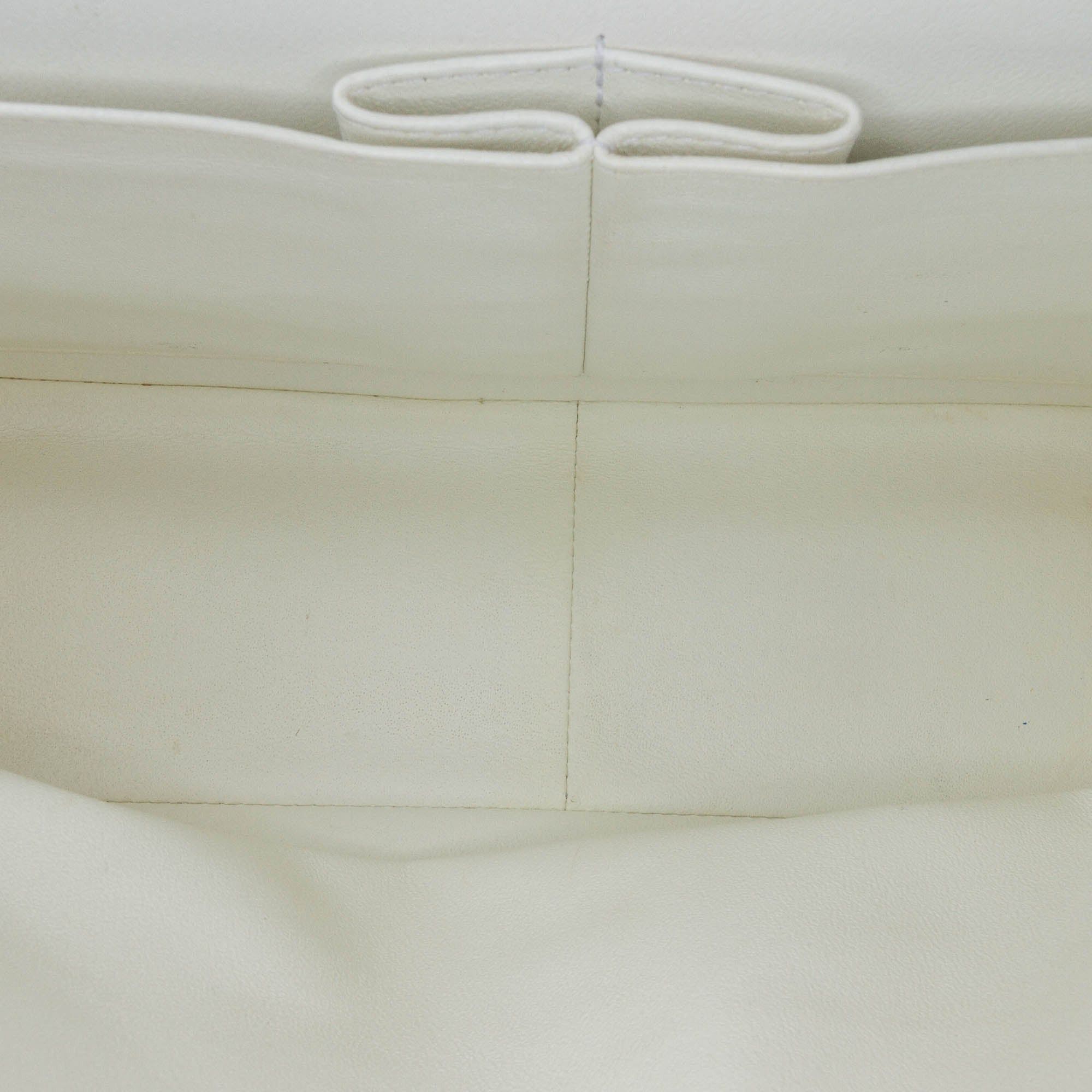 Chanel Chanel Jumbo Classic Caviar Double Flap White Size ONE SIZE - 5 Thumbnail