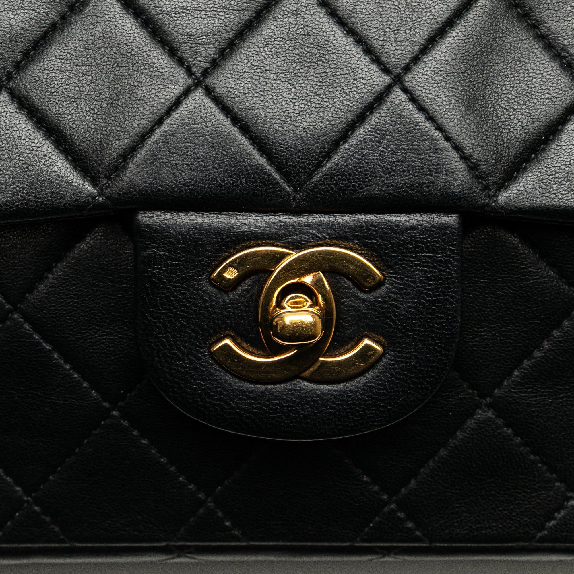 Chanel Chanel Medium Classic Lambskin Double Flap Black Size ONE SIZE - 13 Thumbnail