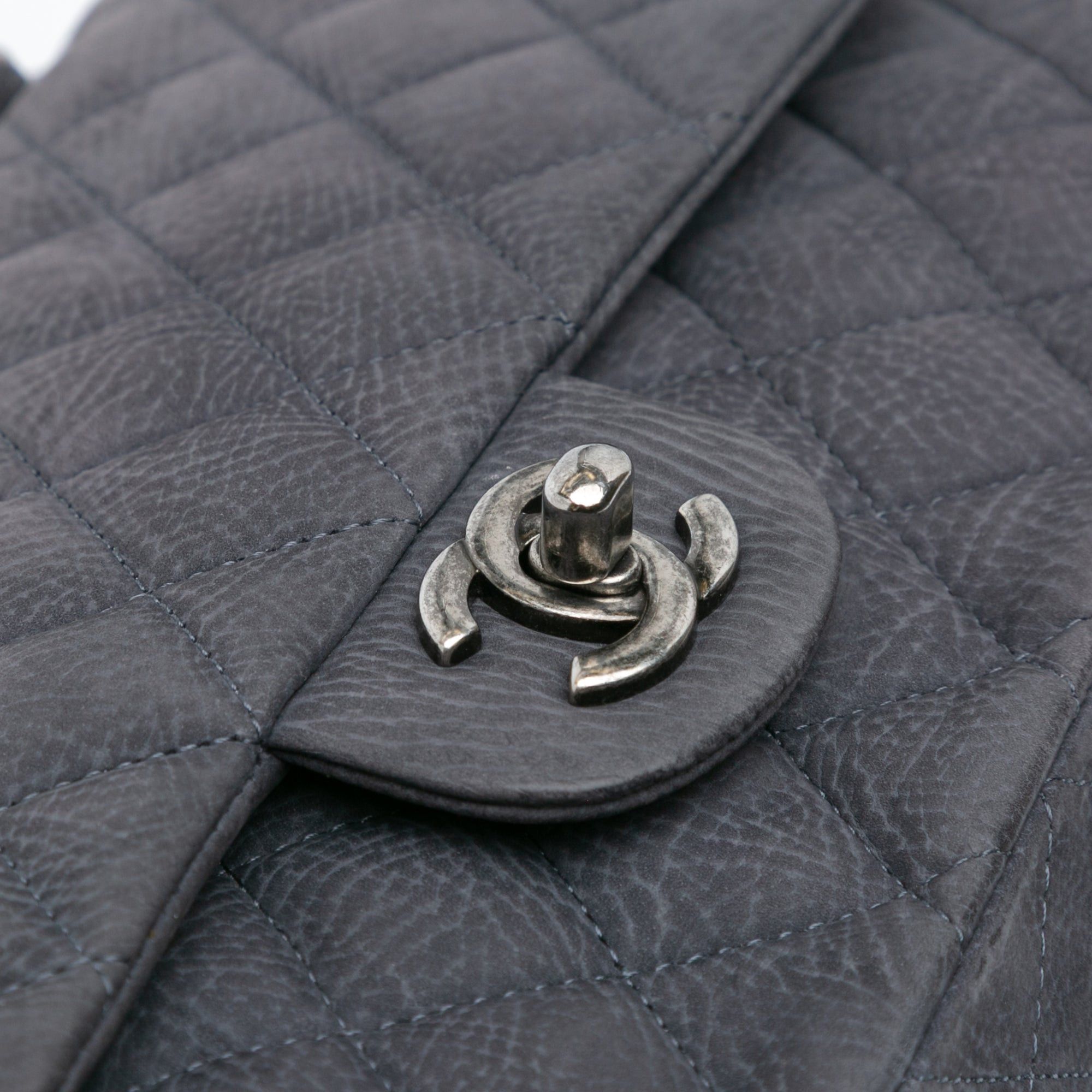 Chanel Chanel Medium Classic Nubuck Double Flap Gray Size ONE SIZE - 8 Thumbnail