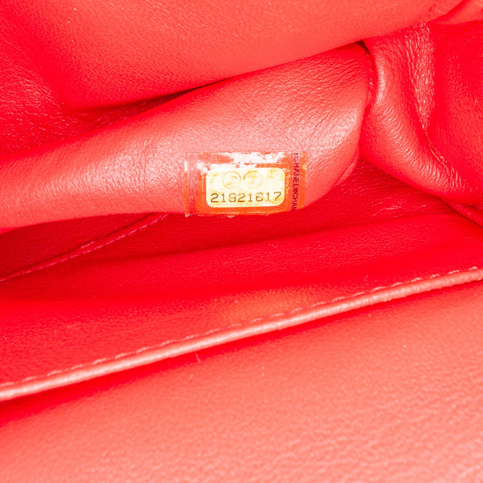 Chanel Chanel Medium Classic Patent Double Flap Red Size ONE SIZE - 6 Thumbnail
