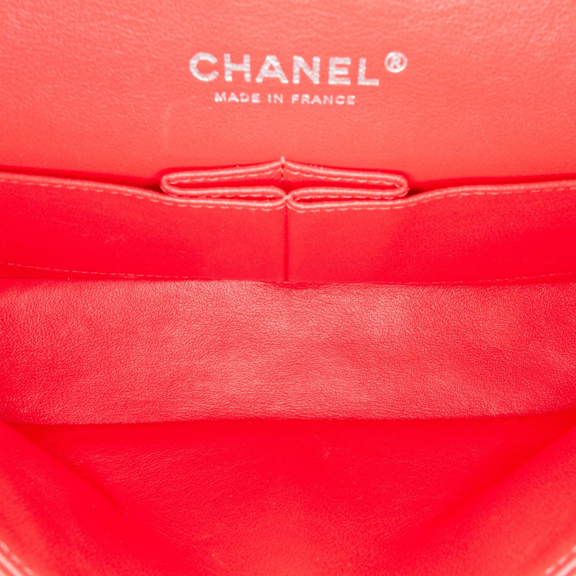 Chanel Chanel Medium Classic Patent Double Flap Red Size ONE SIZE - 4 Thumbnail