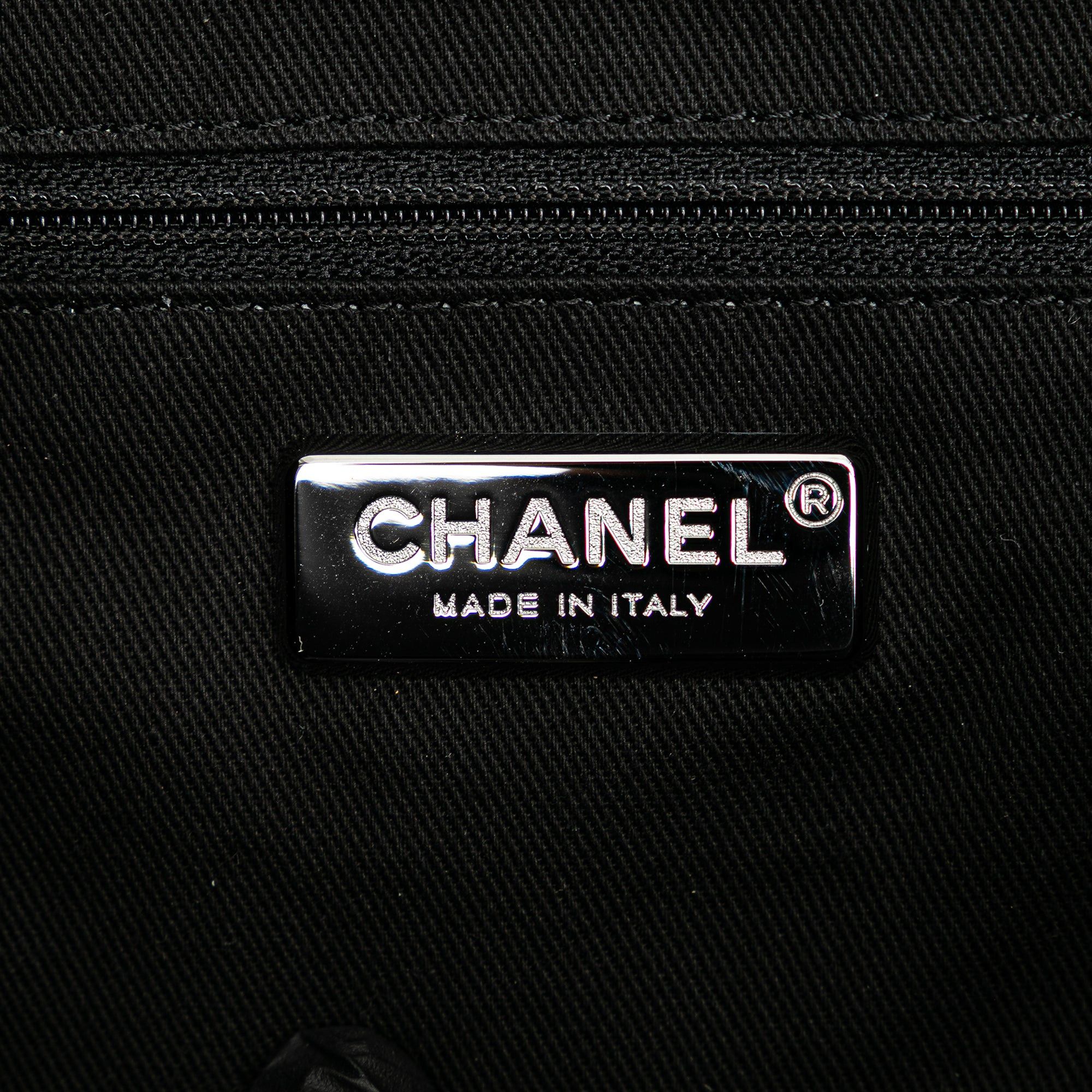 Chanel Chanel Pony Hair and Quilted Aged Calfskin Drawstring Tote Black Size ONE SIZE - 5 Thumbnail