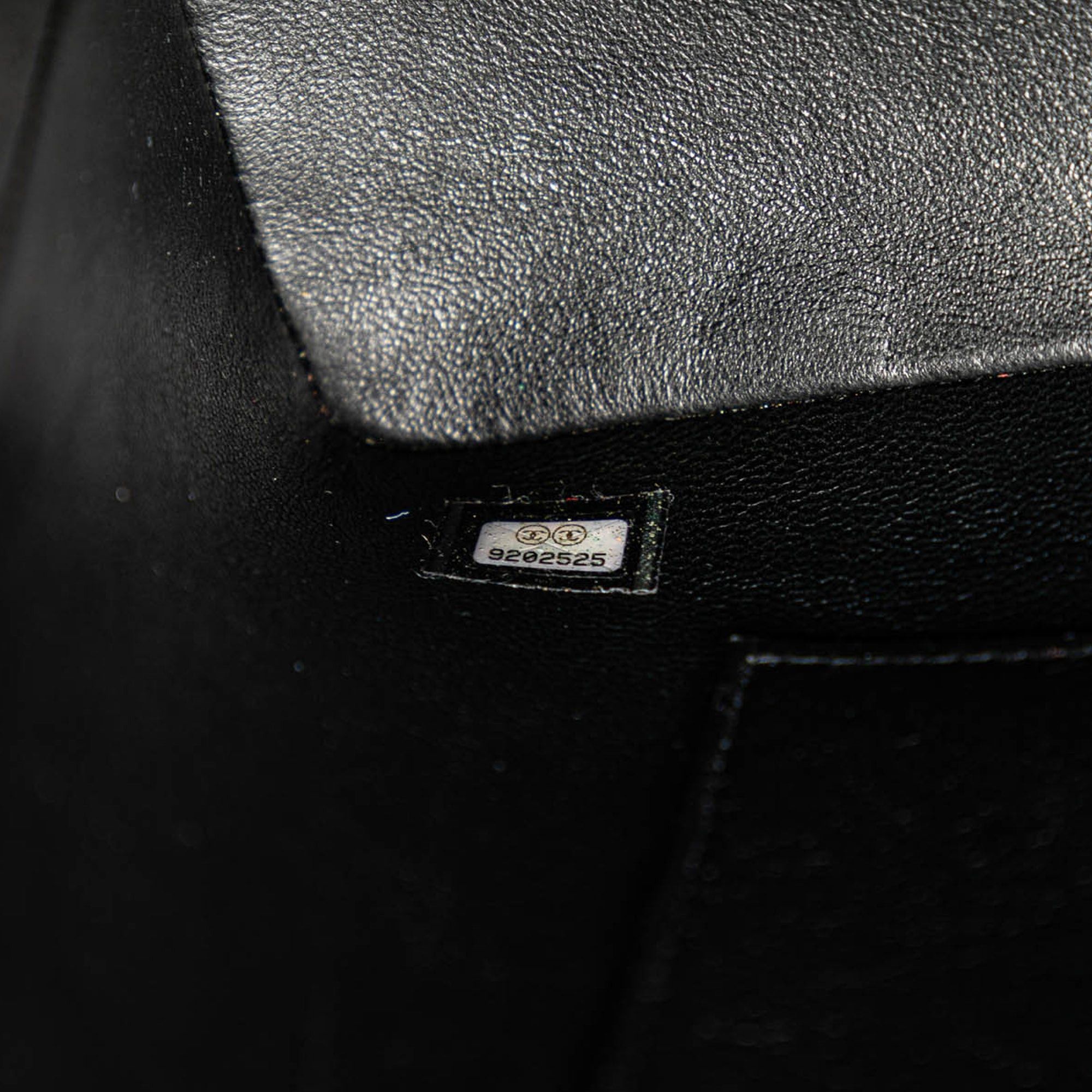 Chanel Chanel Caviar Medallion Tote Black Size ONE SIZE - 6 Thumbnail