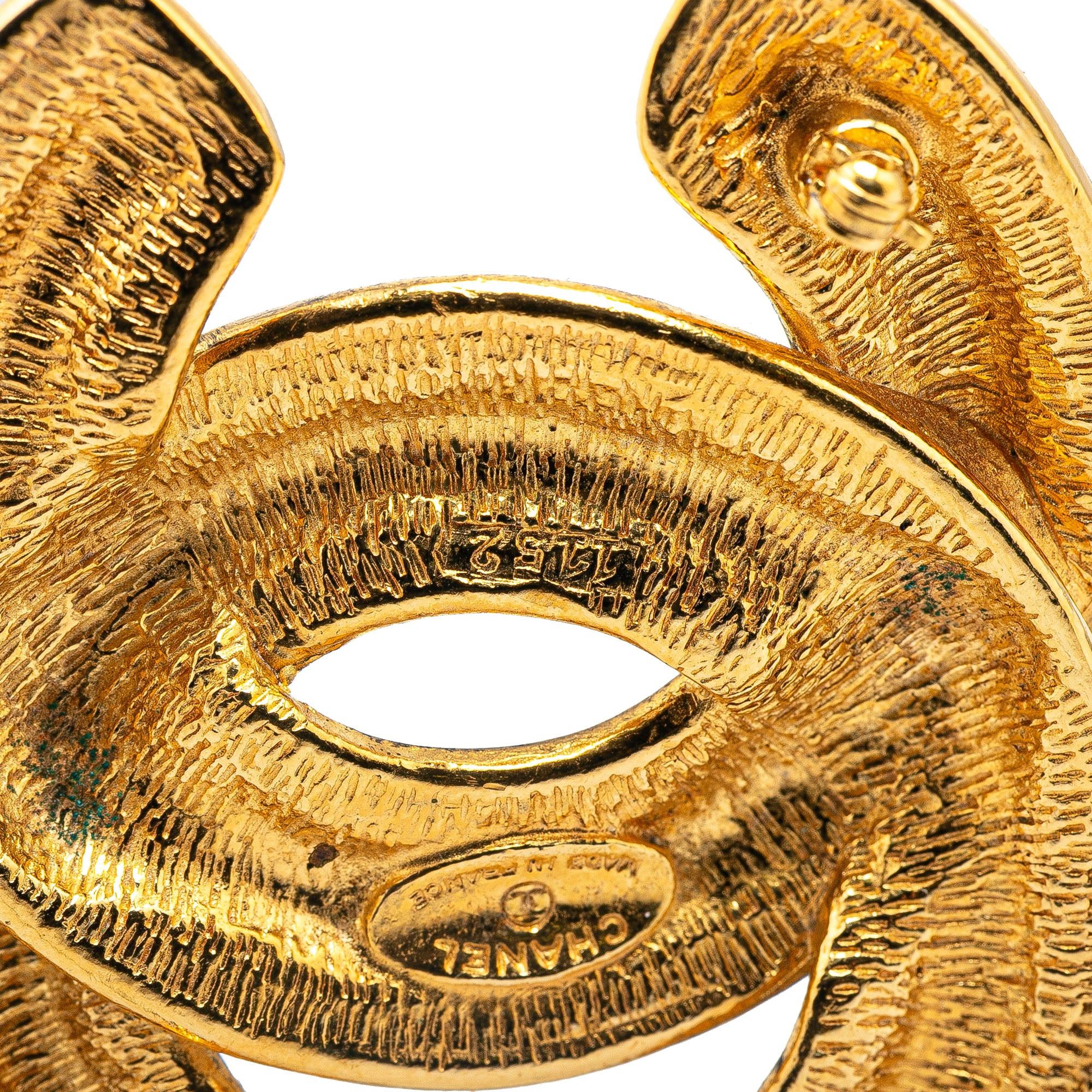 Chanel Chanel Gold Plated CC Quilted Brooch Gold Size ONE SIZE - 5 Thumbnail
