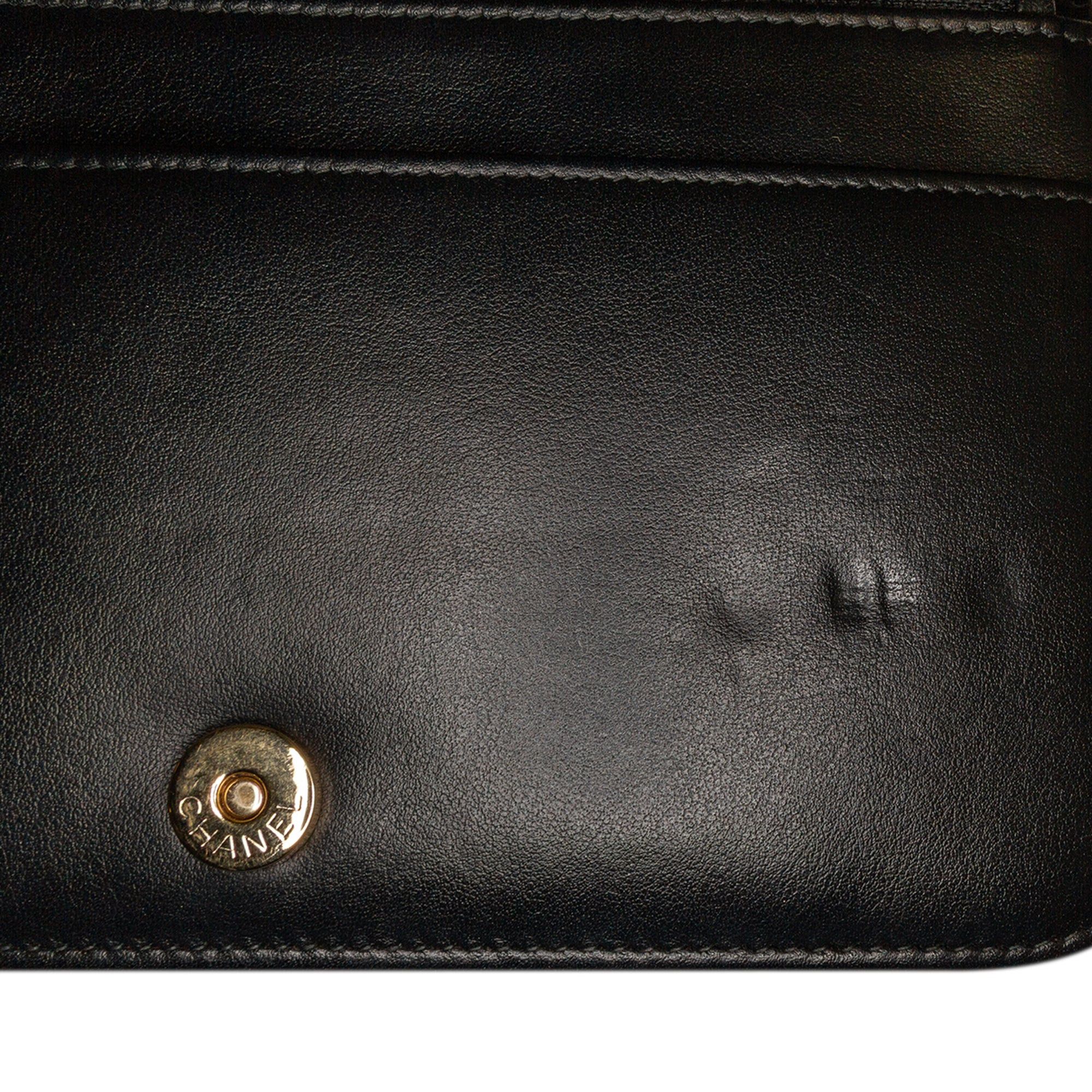 Chanel Chanel Quilted Crackled Patent Calfskin Pearl Wallet On Chain Black Size ONE SIZE - 9 Thumbnail