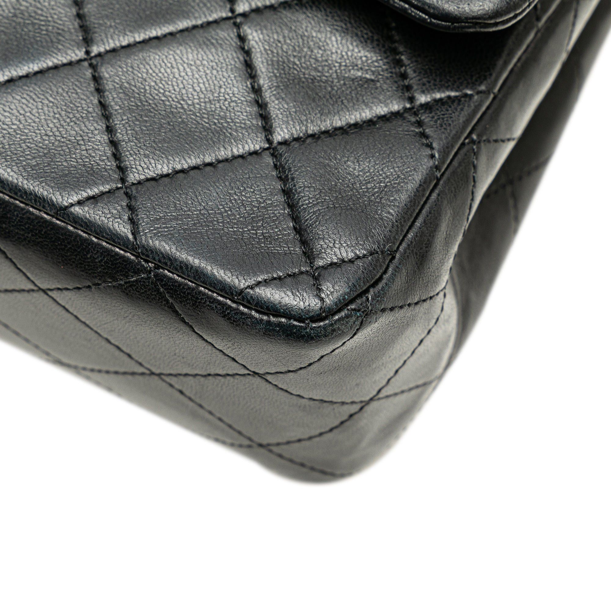 Chanel Chanel Medium Classic Lambskin Double Flap Black Size ONE SIZE - 9 Thumbnail