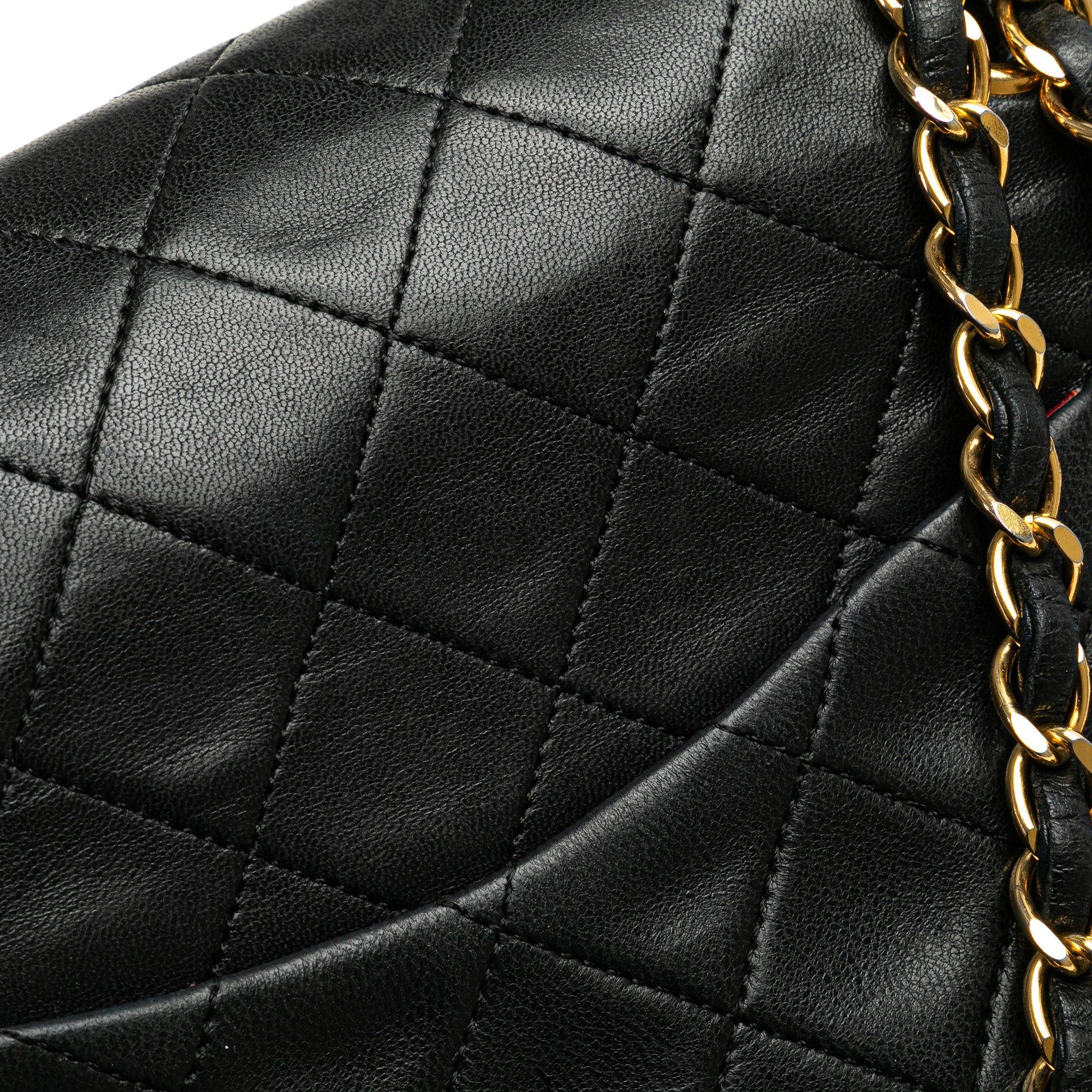 Chanel Chanel Medium Classic Lambskin Double Flap Black Size ONE SIZE - 12 Thumbnail