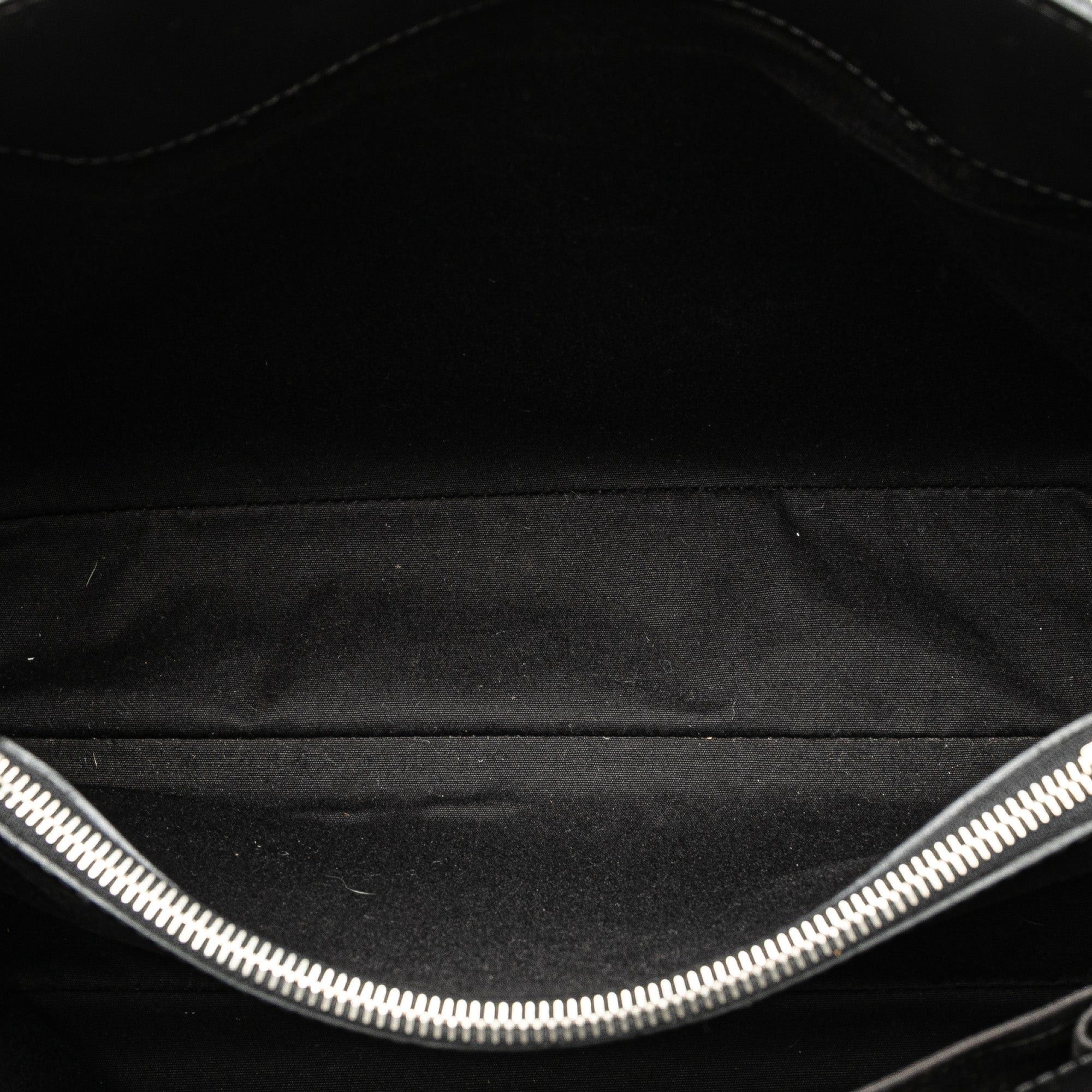 Louis Vuitton Louis Vuitton Epi Passy GM Black Size ONE SIZE - 5 Thumbnail