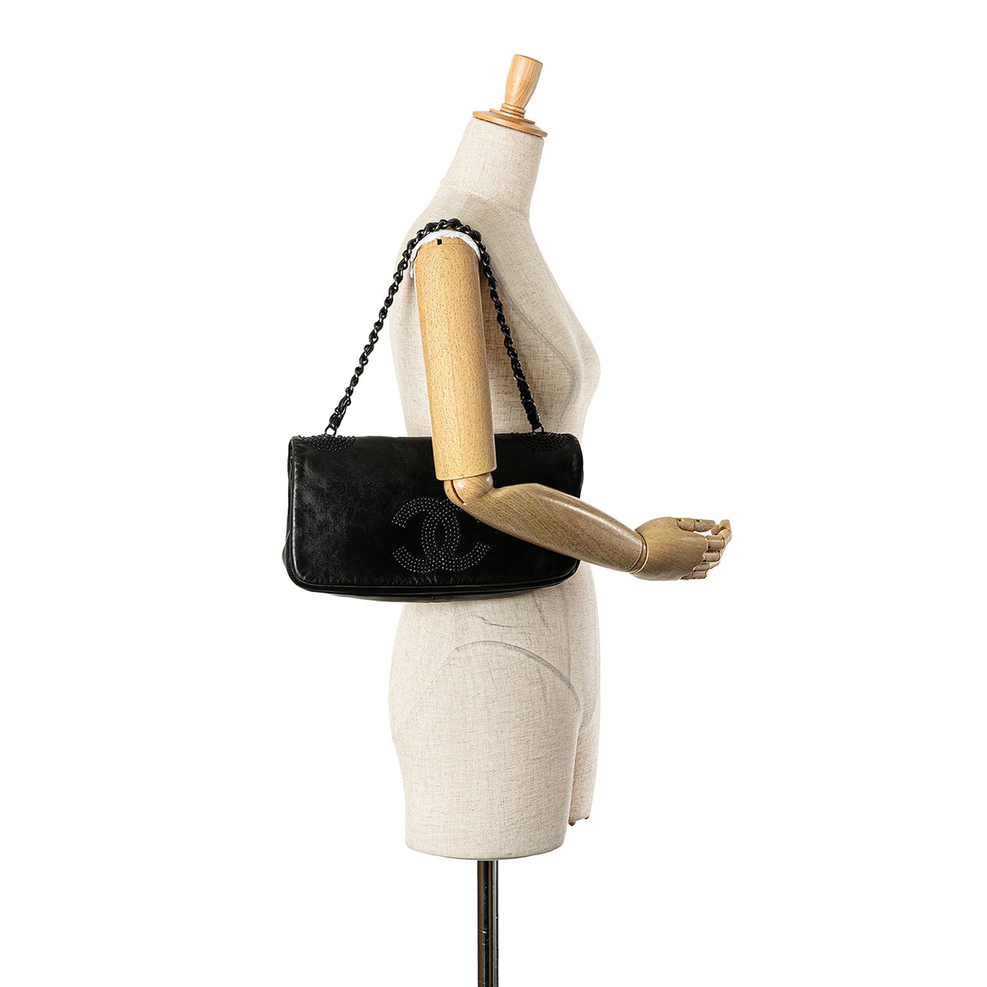 Chanel Chanel CC Studded Lambskin East West Flap Black Size ONE SIZE - 13 Thumbnail