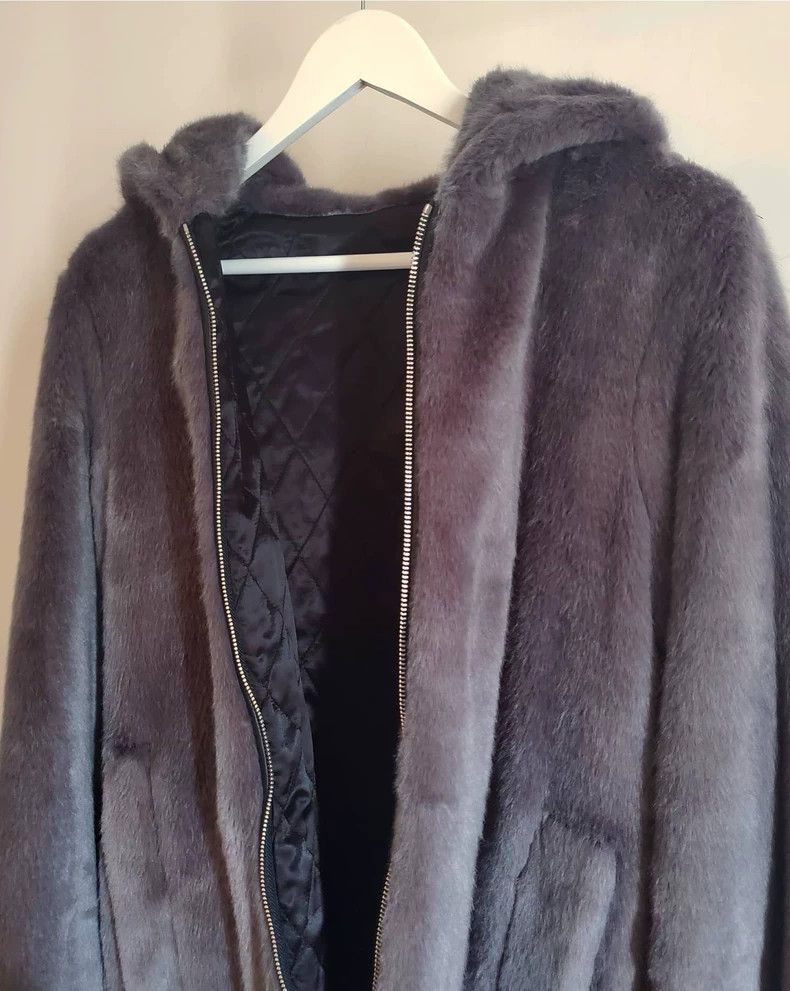 Helmut Lang Helmut Lang Oversized Faux Fur Bomber Jacket Size US S / EU 44-46 / 1 - 5 Thumbnail