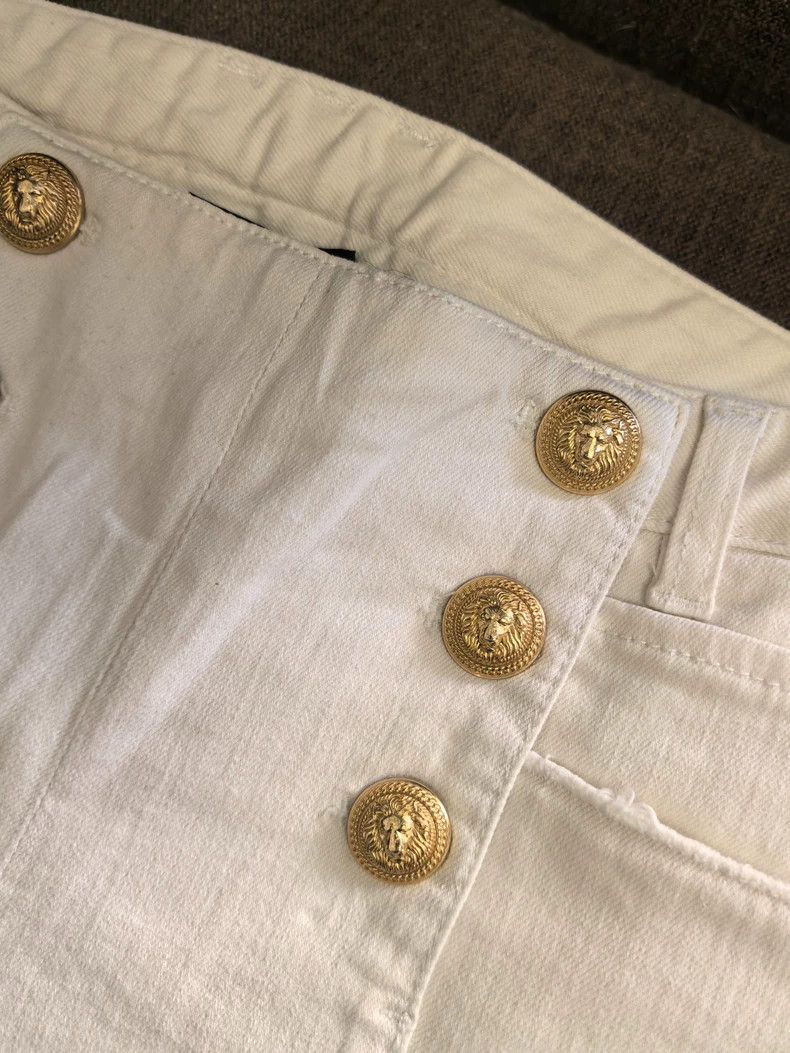 Balmain Classic White Denim Pants with Gold Buttons Size US 28 / EU 44 - 2 Thumbnail
