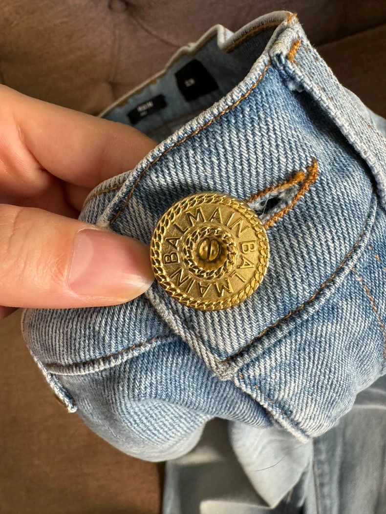 Balmain Comfortable Classic Denim Pants with Gold Button Size US 34 / EU 50 - 9 Thumbnail