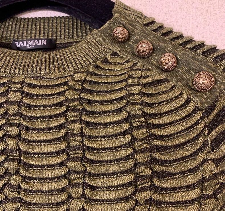 Balmain Balmain Knitted Sweater with Gold Logo Buttons Size US S / EU 44-46 / 1 - 5 Thumbnail
