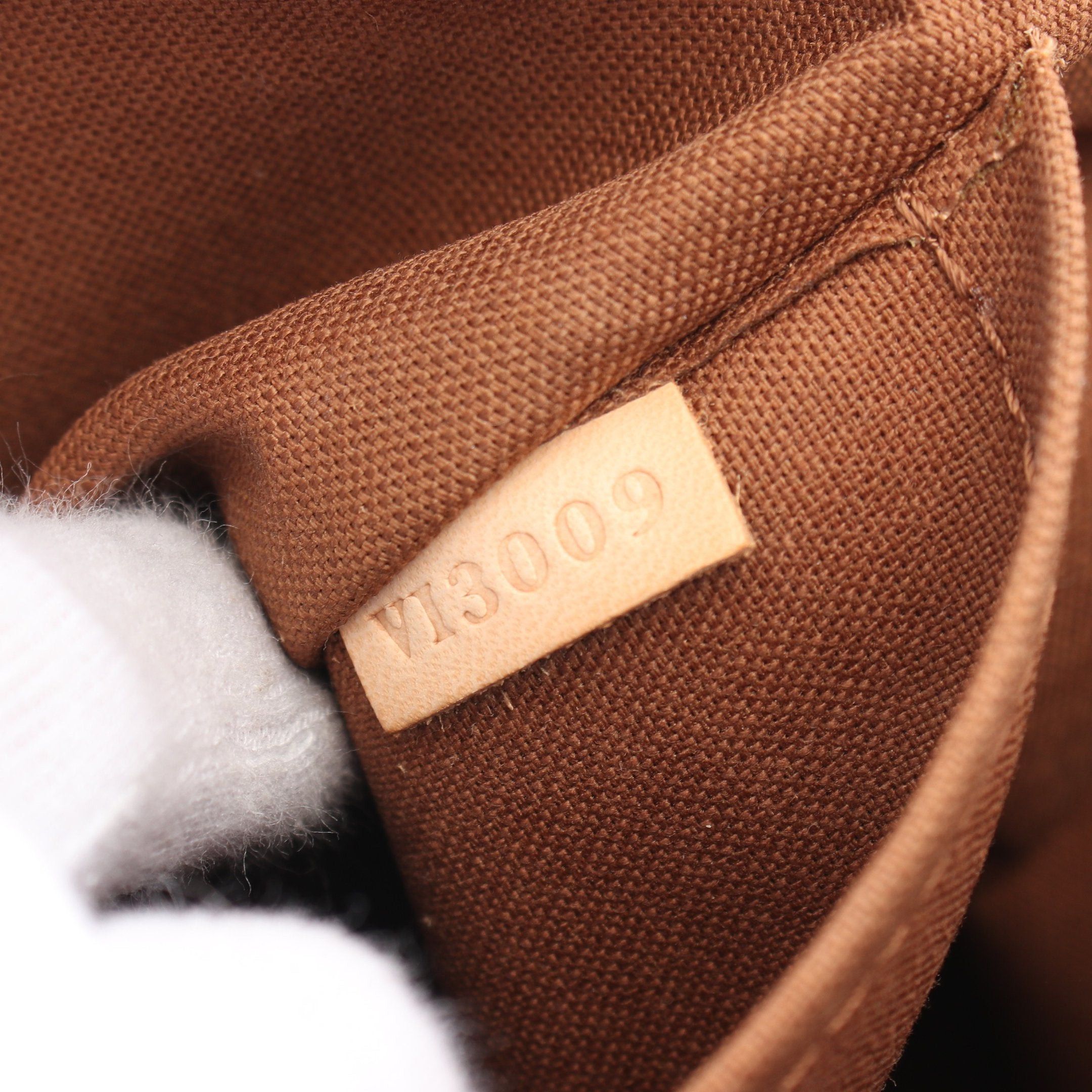 Louis Vuitton Louis Vuitton Tivoli Pm Monogram Handbag Leather Brown Size ONE SIZE - 5 Thumbnail