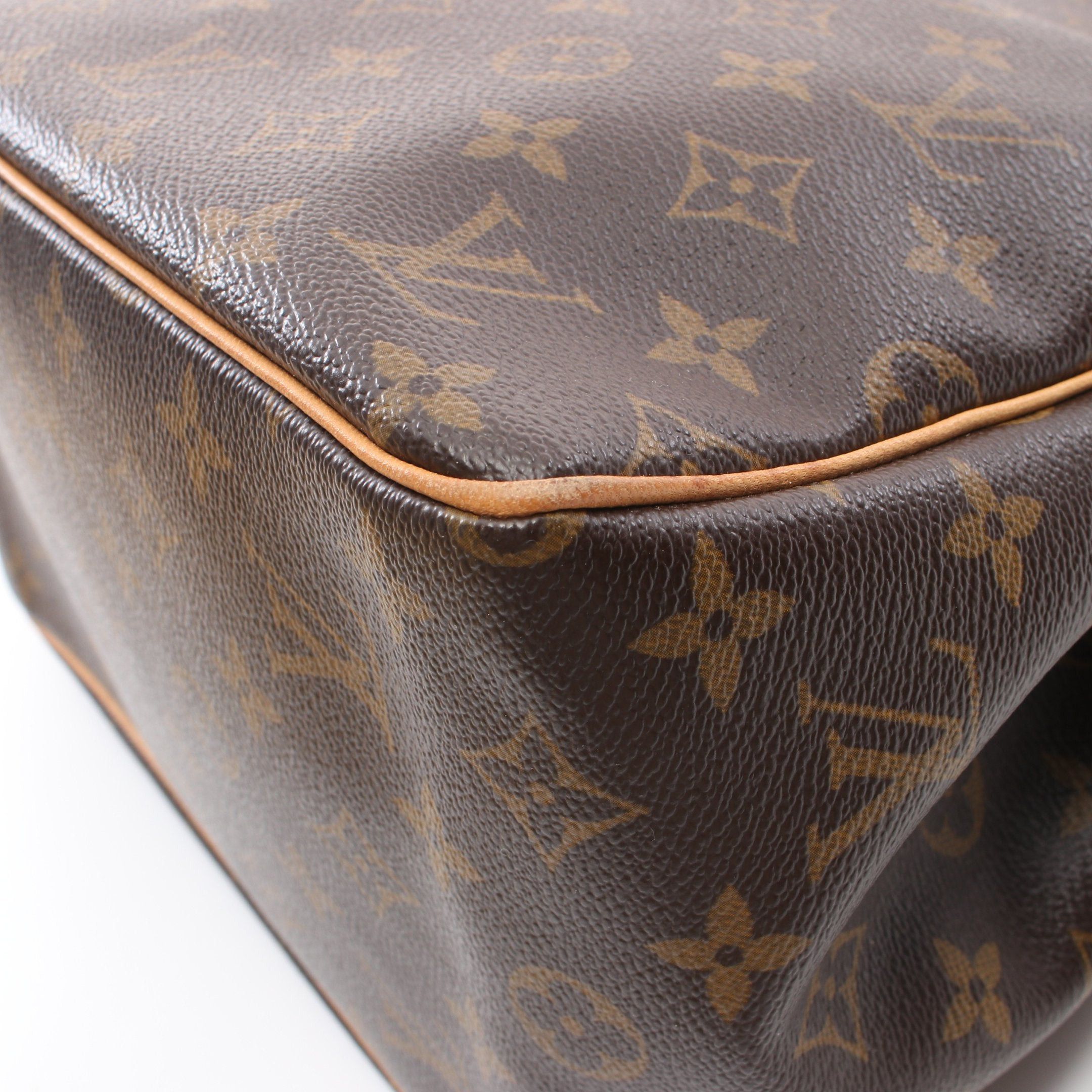 Louis Vuitton Louis Vuitton Batignolles Monogram Handbag Leather Brown Size ONE SIZE - 9 Thumbnail
