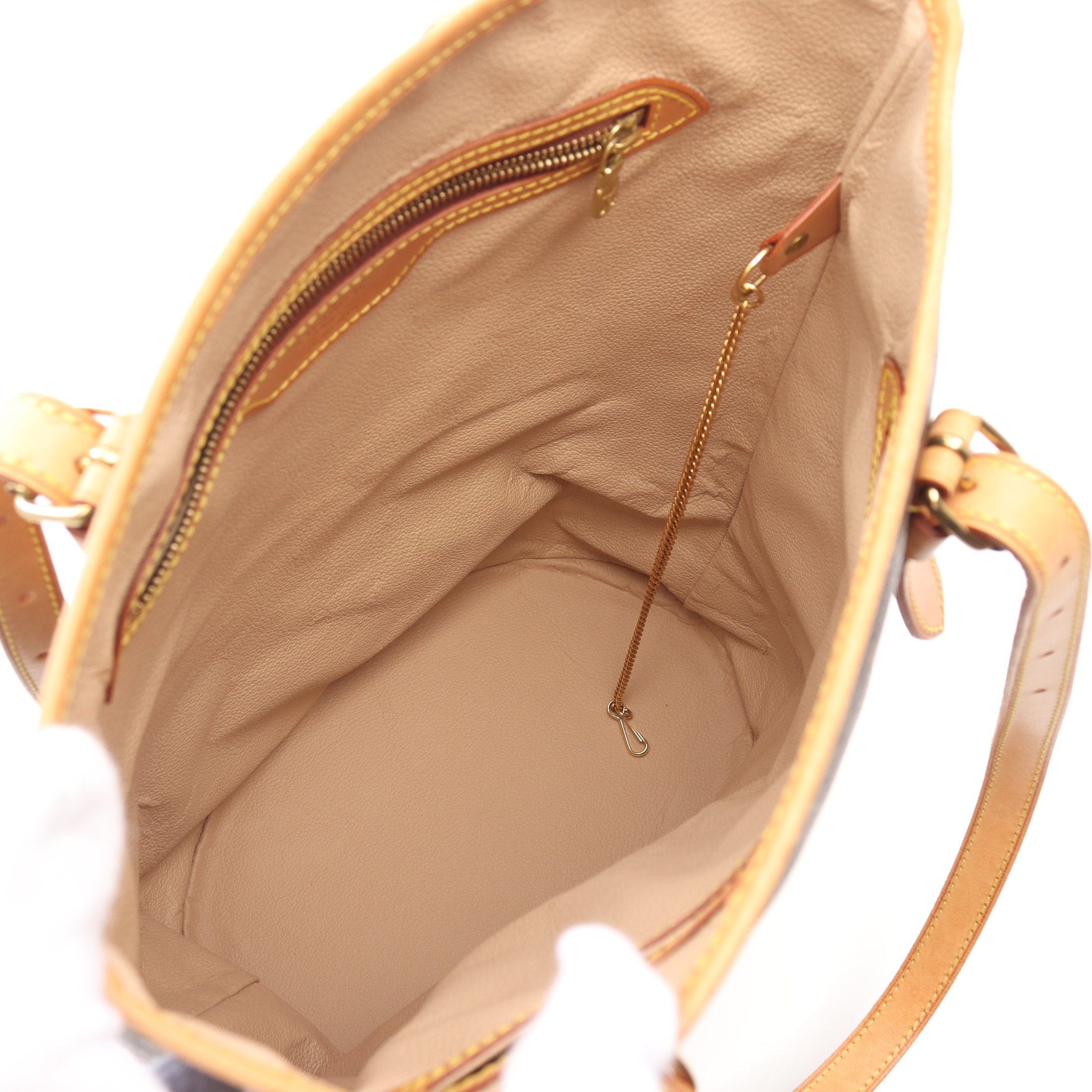 Louis Vuitton Louis Vuitton Bucket Gm Monogram Shoulder Bag Leather Brown Size ONE SIZE - 3 Thumbnail