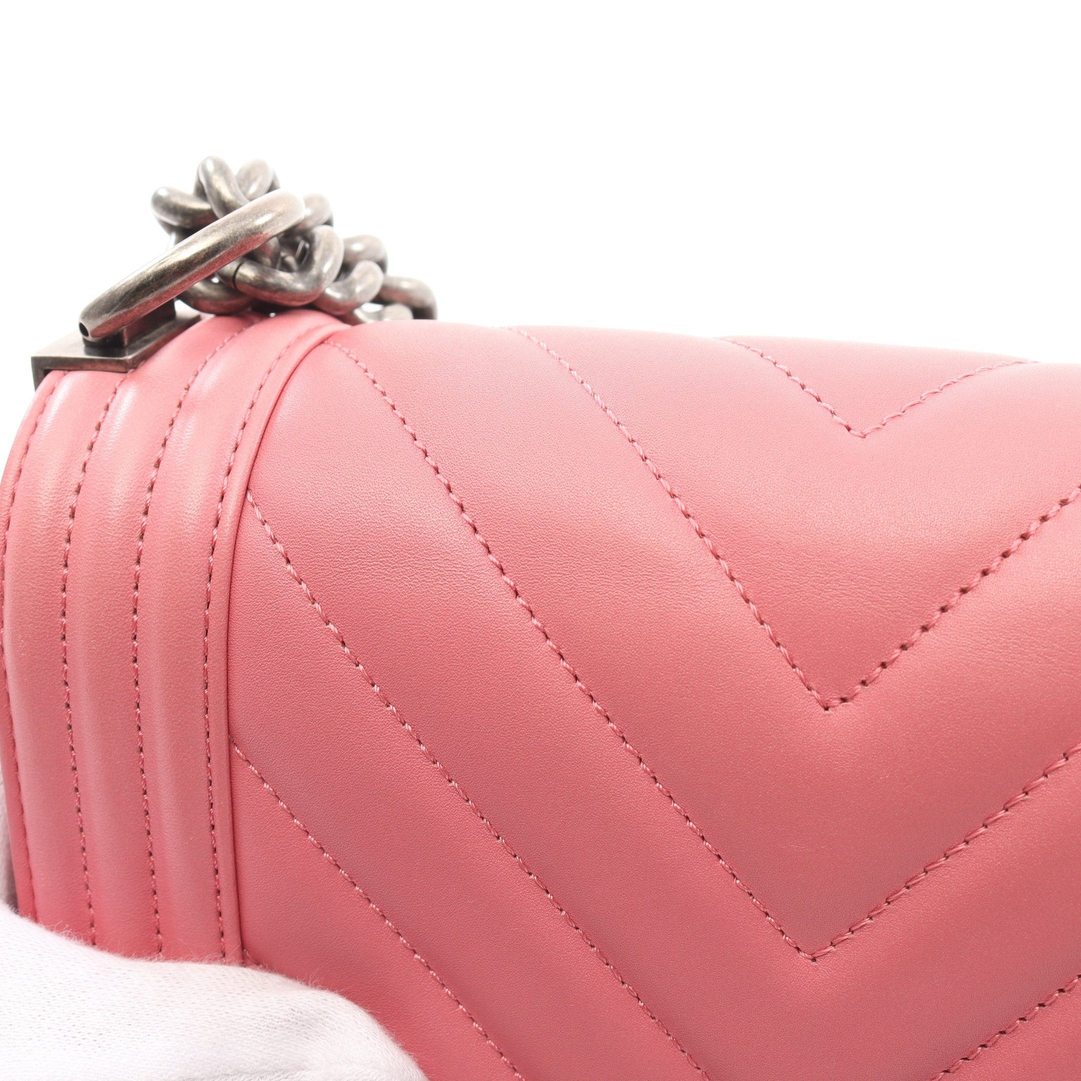 Chanel Chanel Boy Chanel Small Chevron V-Stitch Chain Shoulder Bag Leather Pink Antique Silver Hardware Size ONE SIZE - 8 Thumbnail