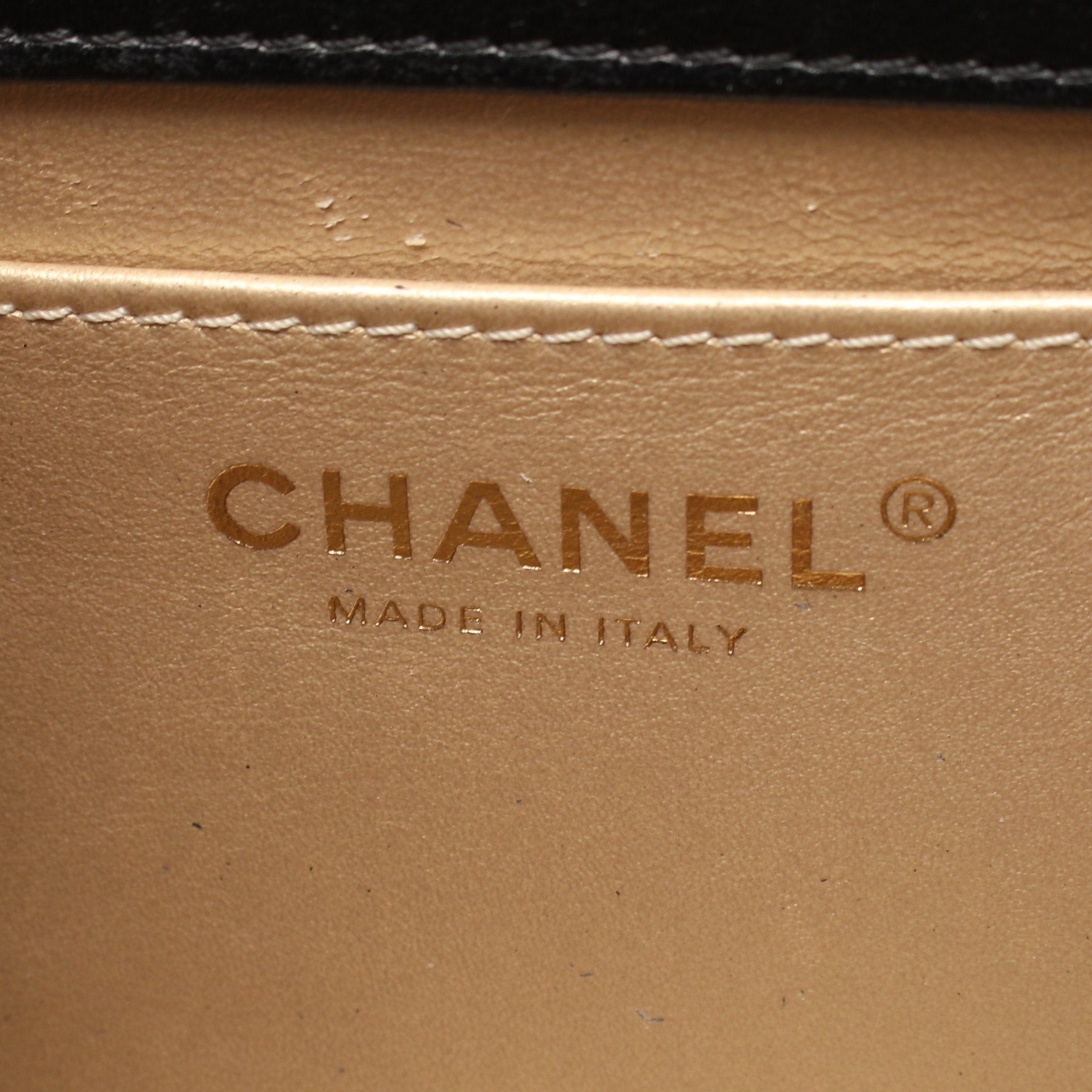 Chanel Chanel Matelasse Chain Shoulder Bag Leather Black Gold Hardware Size ONE SIZE - 4 Thumbnail