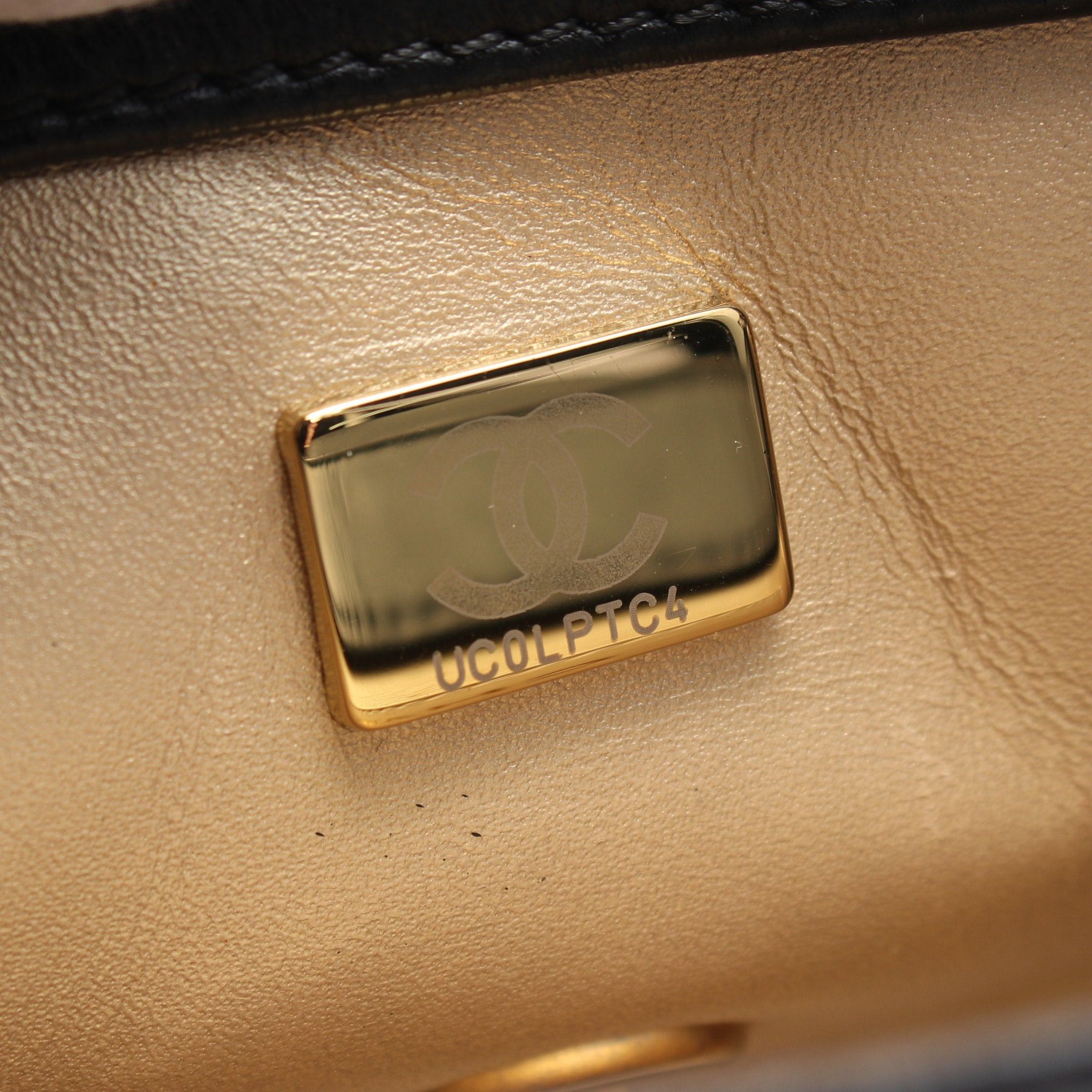 Chanel Chanel Matelasse Chain Shoulder Bag Leather Black Gold Hardware Size ONE SIZE - 5 Thumbnail