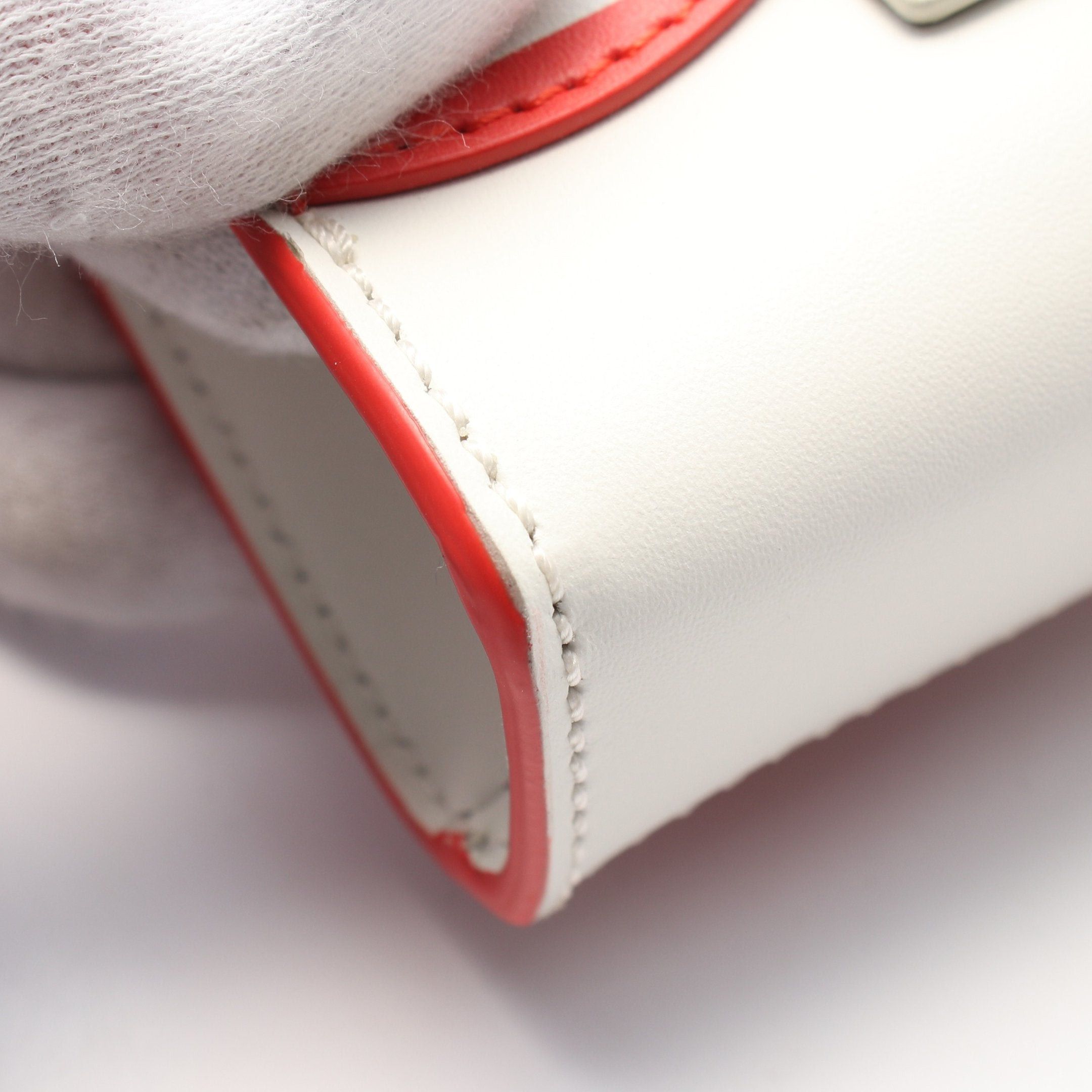 Fendi Fendi Fendi * Marc Jacobs Mini Bustina Bunny Handbag Leather Red Off White Size ONE SIZE - 5 Thumbnail