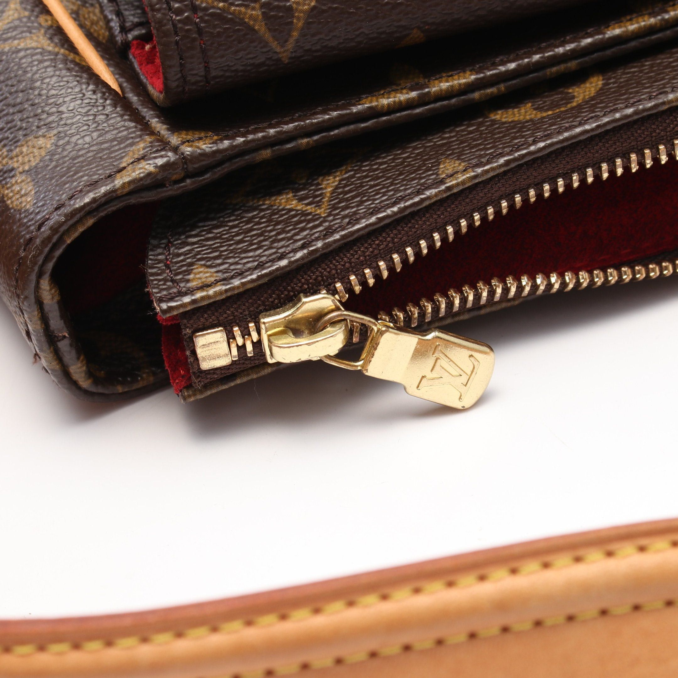 Louis Vuitton Louis Vuitton Vivacite Gm Monogram Shoulder Bag Leather Brown Size ONE SIZE - 8 Thumbnail