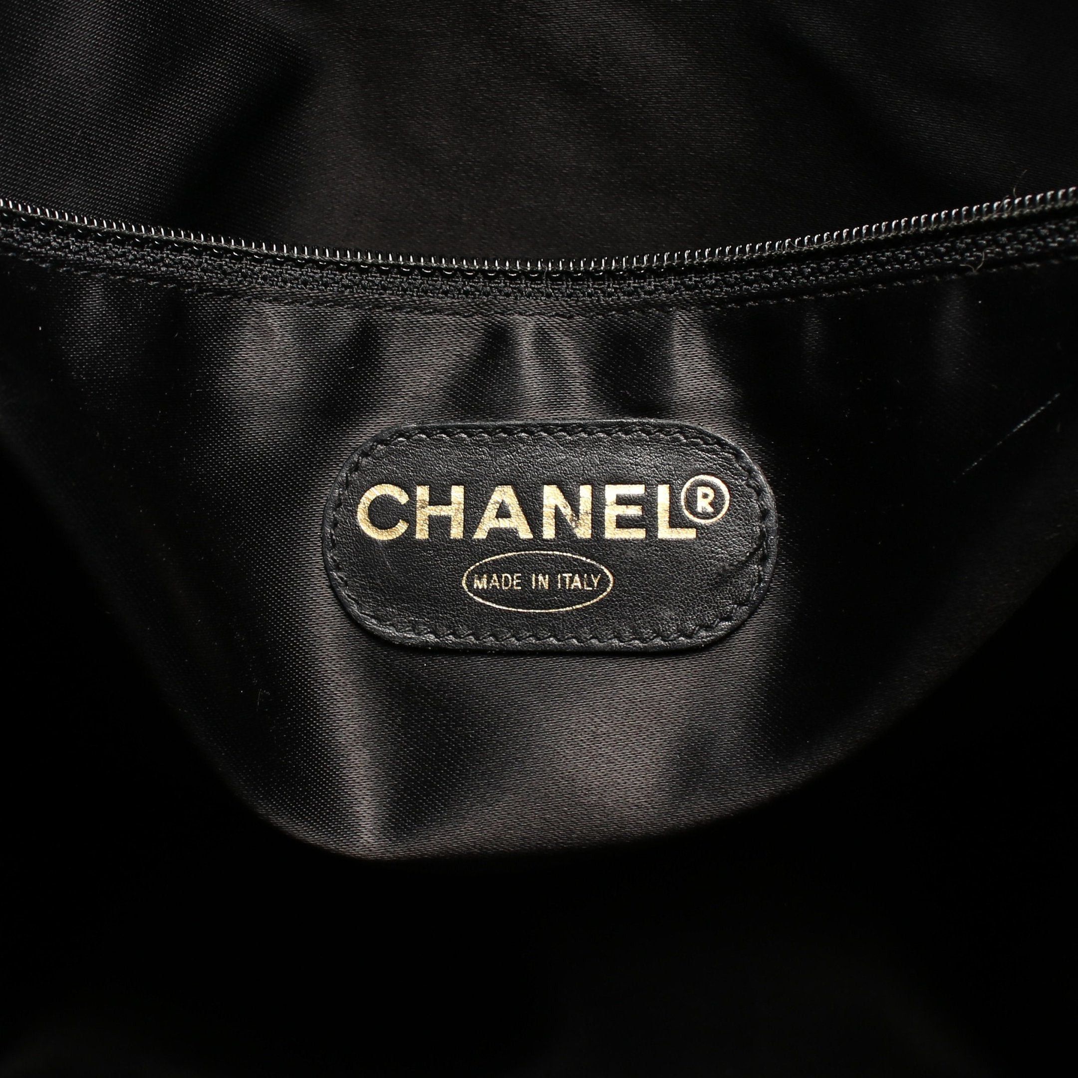 Chanel Chanel Big Coco Mark Chain Shoulder Bag Caviar Skin Black Gold Hardware Size ONE SIZE - 4 Thumbnail