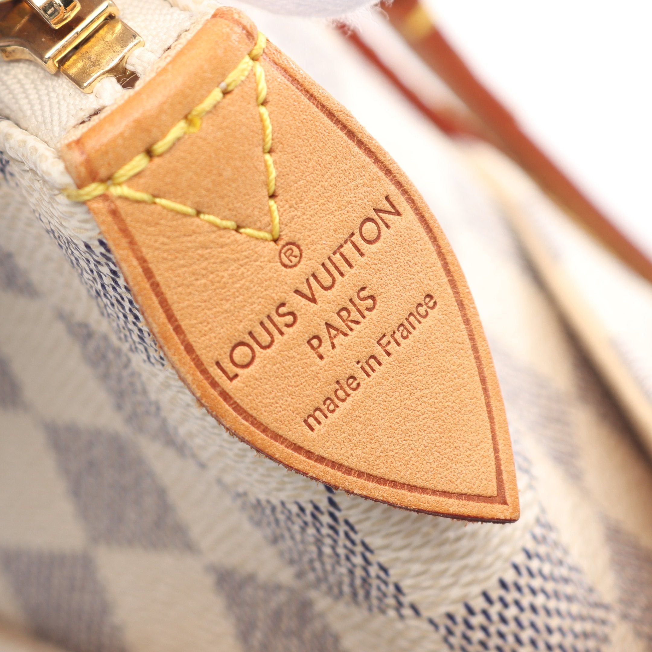Louis Vuitton Louis Vuitton Totally Pm Damier Azur Shoulder Bag Tote Leather White Size ONE SIZE - 4 Thumbnail