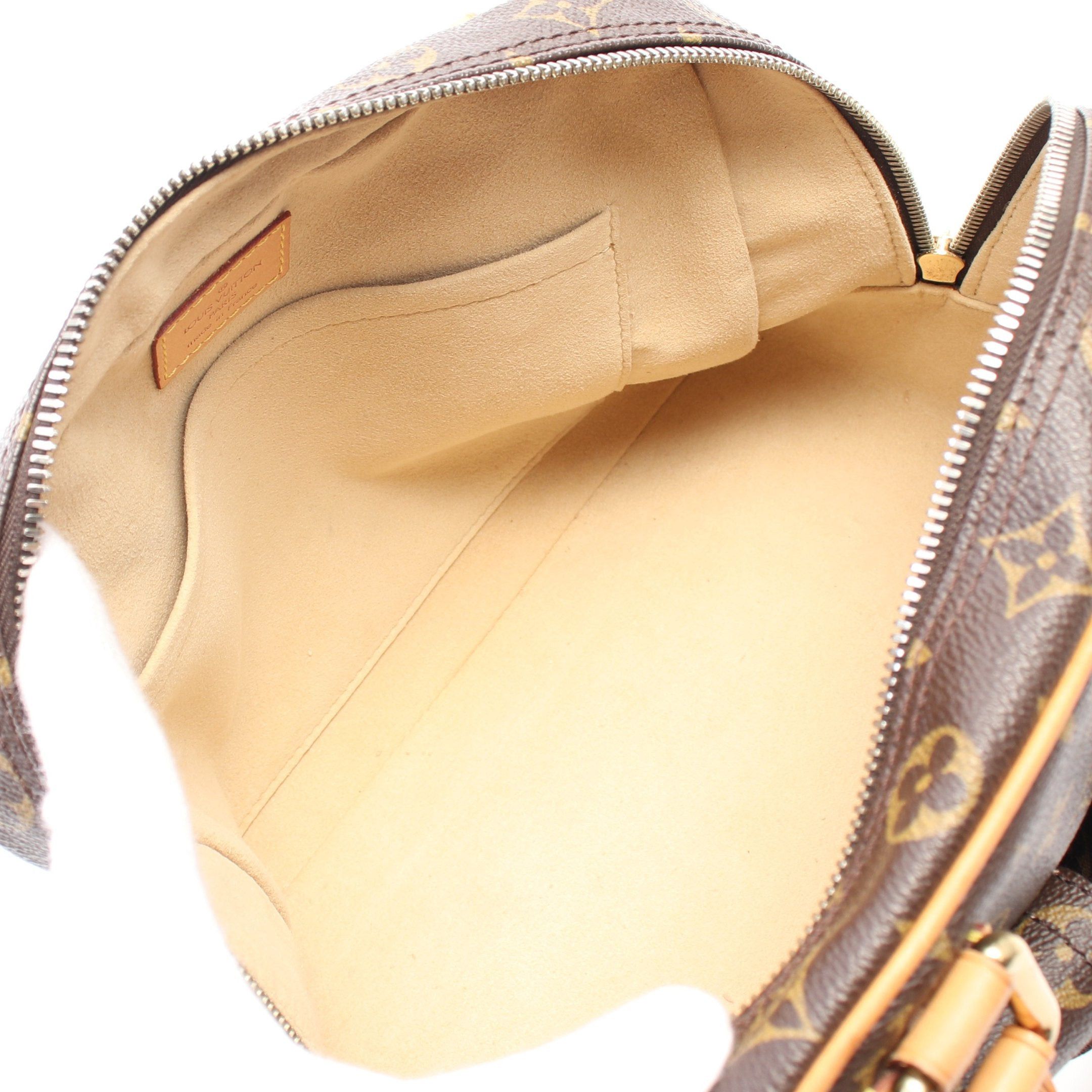 Louis Vuitton Louis Vuitton Manhattan Pm Monogram Handbag Leather Brown Size ONE SIZE - 3 Thumbnail