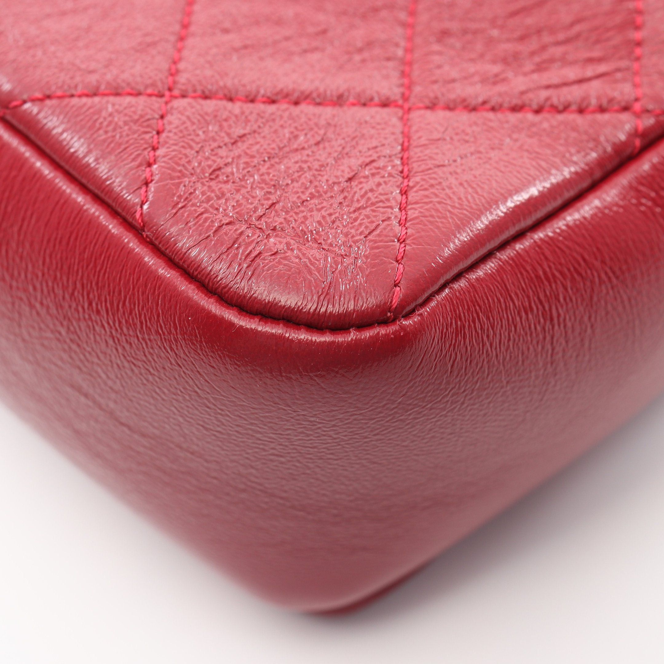 Chanel Chanel Matelasse Chain Shoulder Bag Leather Red Gold Hardware Size ONE SIZE - 8 Thumbnail