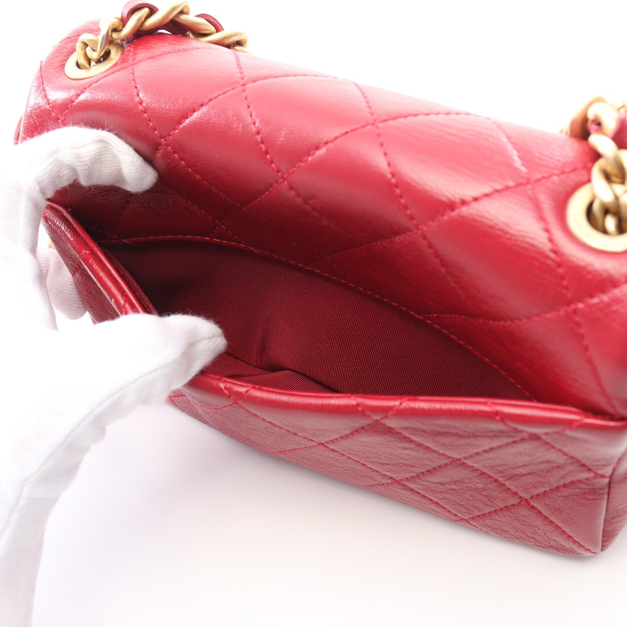 Chanel Chanel Matelasse Chain Shoulder Bag Leather Red Gold Hardware Size ONE SIZE - 9 Thumbnail