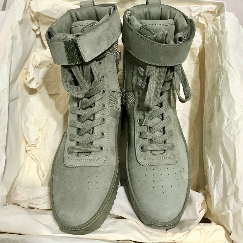 Fear of god military boots タングレー Fear of God Army Green Nubuck Leather Cordura Military High
