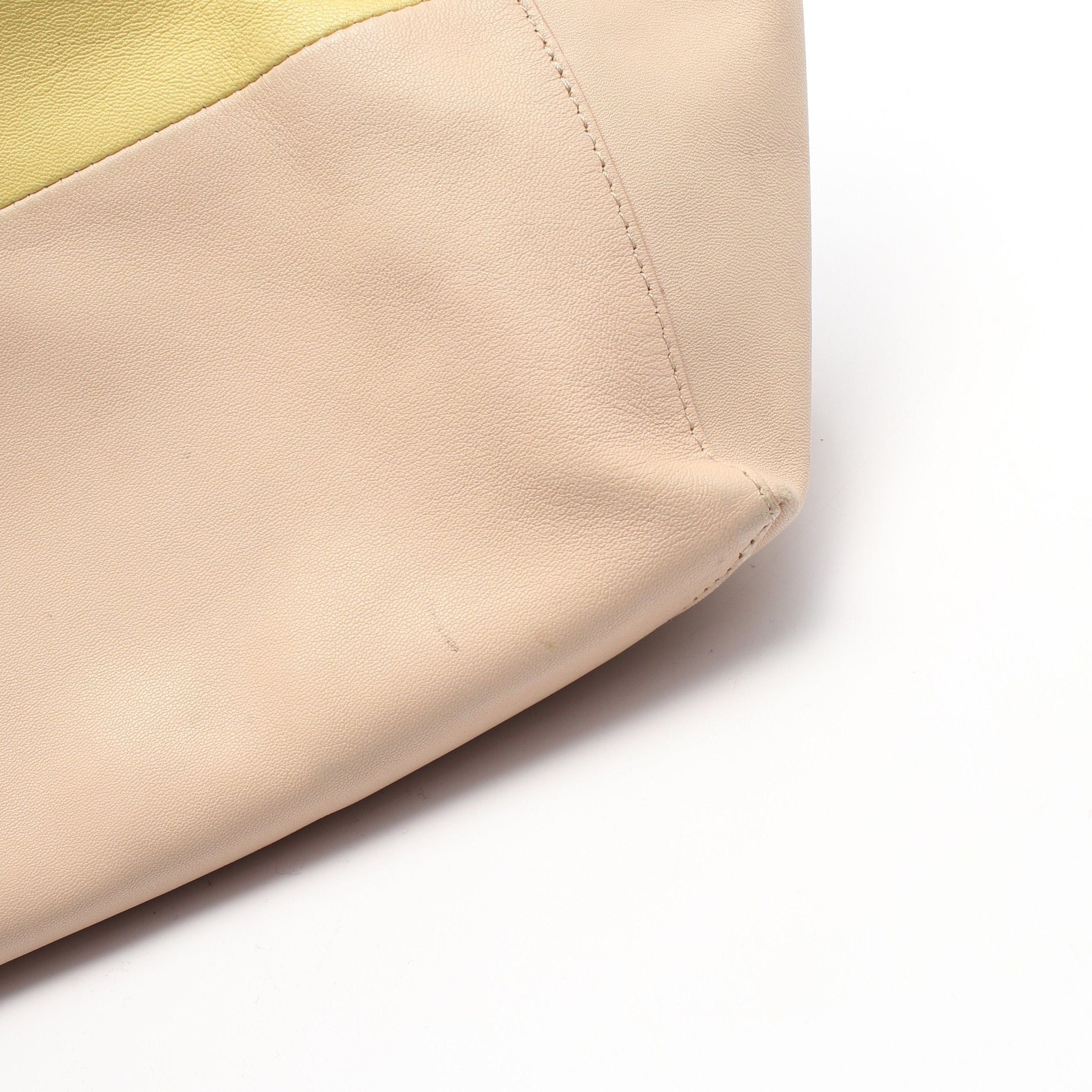 Celine Celine Horizontal Hippopotamus Shoulder Bag Tote Leather Yellow Beige Size ONE SIZE - 8 Thumbnail