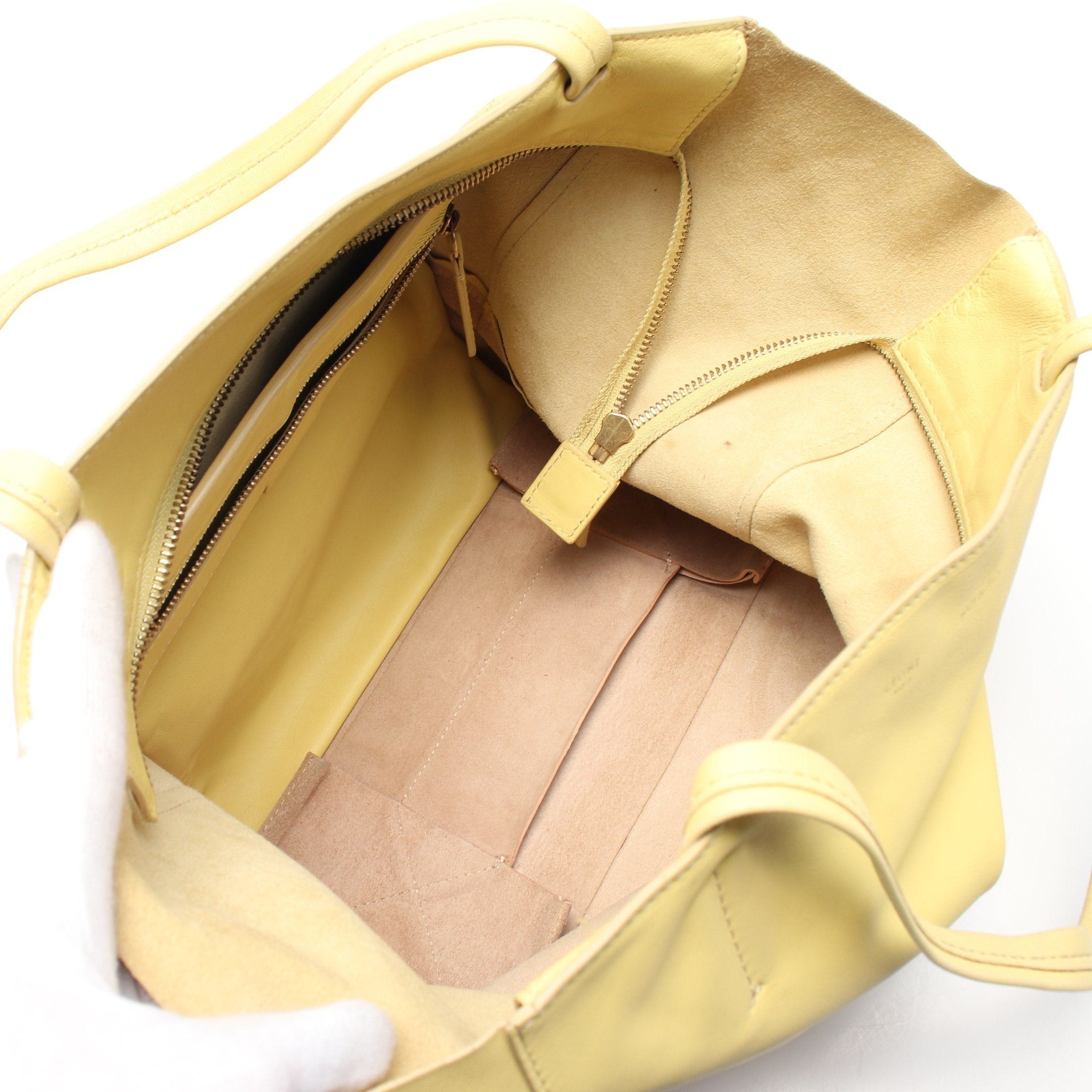 Celine Celine Horizontal Hippopotamus Shoulder Bag Tote Leather Yellow Beige Size ONE SIZE - 3 Thumbnail