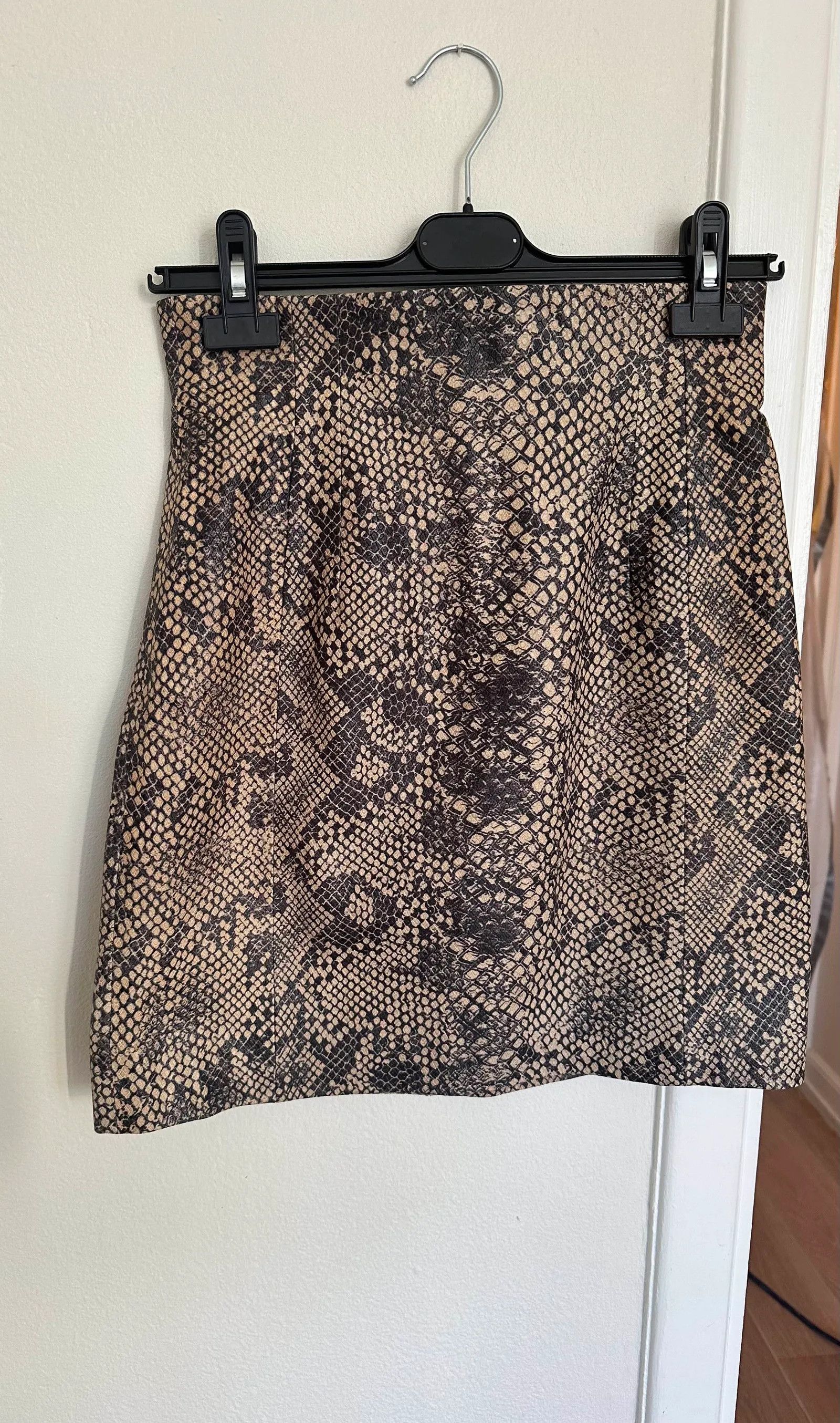 & Other Stories & Other Stories Skirt Size 26" / US 2 / IT 38 - 2 Thumbnail