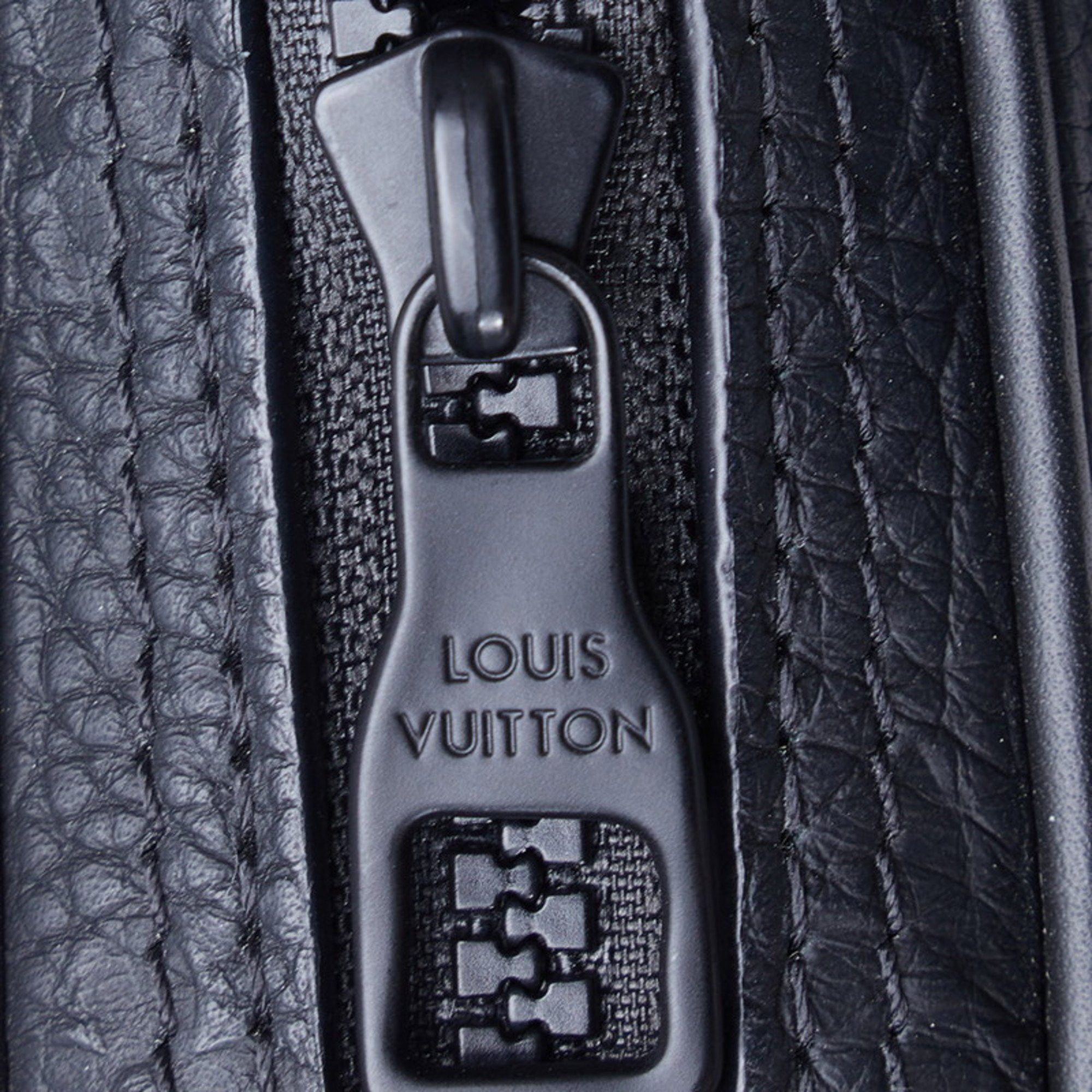 Louis Vuitton Louis Vuitton Monogram Taurillon Utility Side Bag Shoulder Body M53298 Noir Black Leather Men's LOUIS VUITTON Size ONE SIZE - 7 Thumbnail