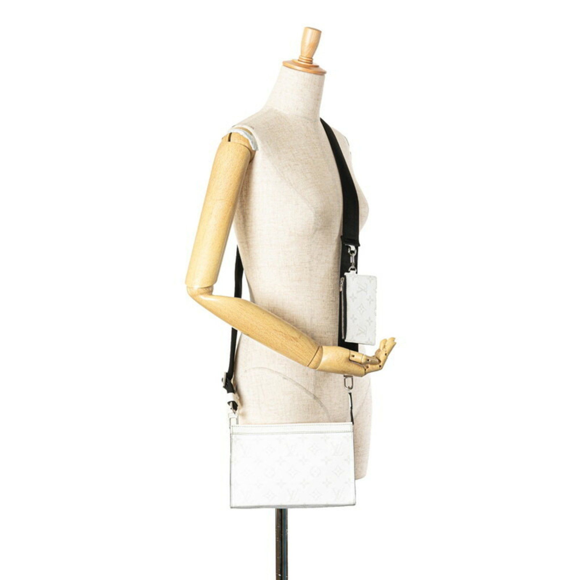 Louis Vuitton Louis Vuitton Taigarama Gaston Wearable Wallet Shoulder Bag M30935 Bron White PVC Leather Men's LOUIS VUITTON Size ONE SIZE - 8 Thumbnail
