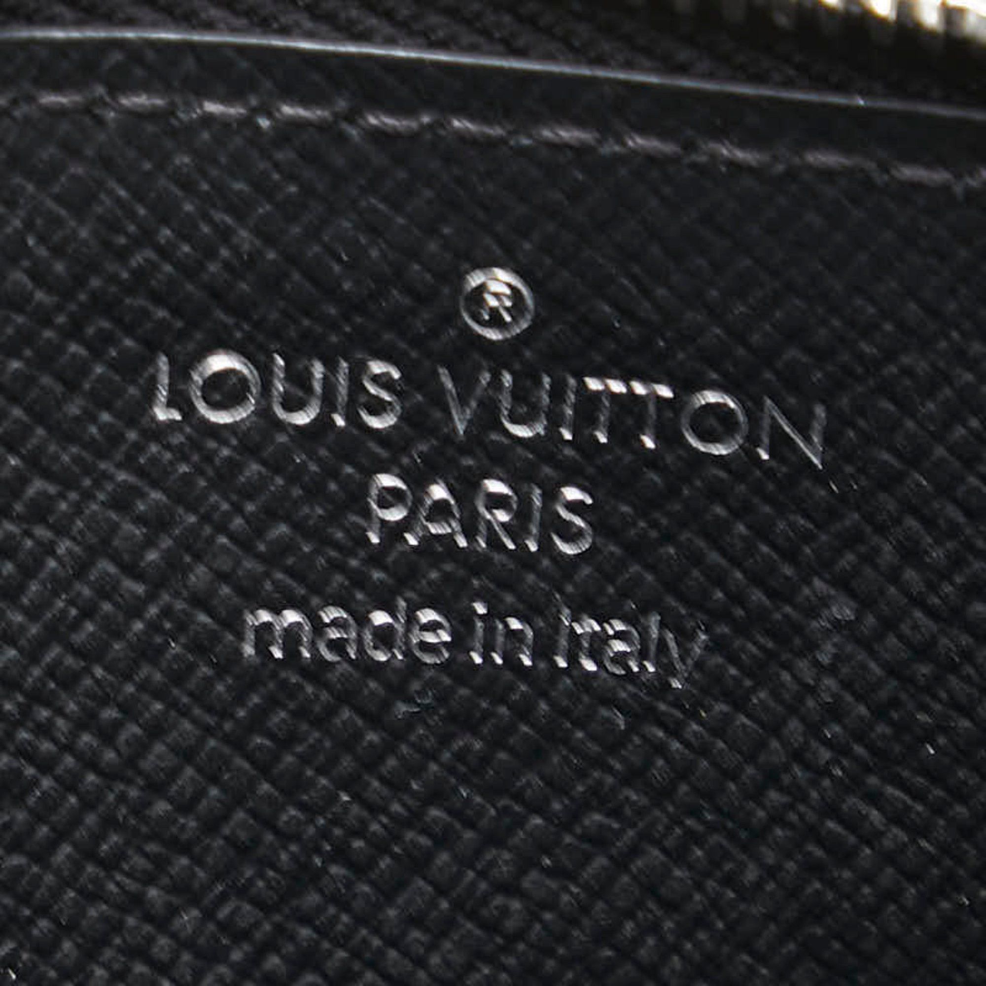 Louis Vuitton Louis Vuitton Monogram Eclipse Reverse Coin Card Holder Case M69533 Black PVC Leather Men's LOUIS VUITTON Size ONE SIZE - 5 Thumbnail