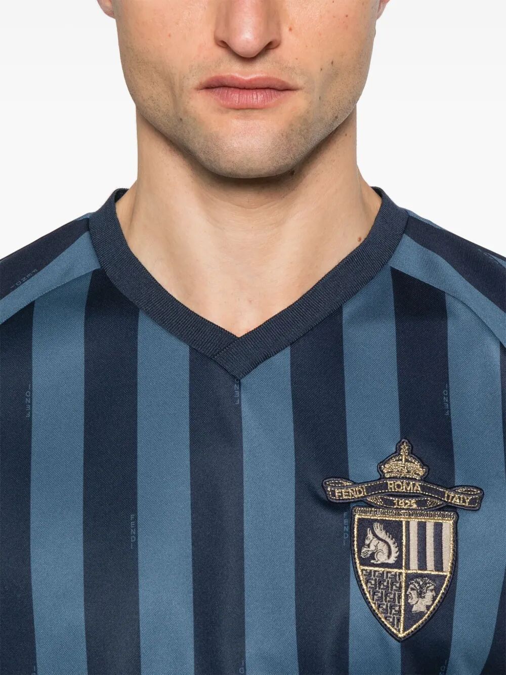 PEQUIN FABRIC FENDI CLUB T-SHIRT